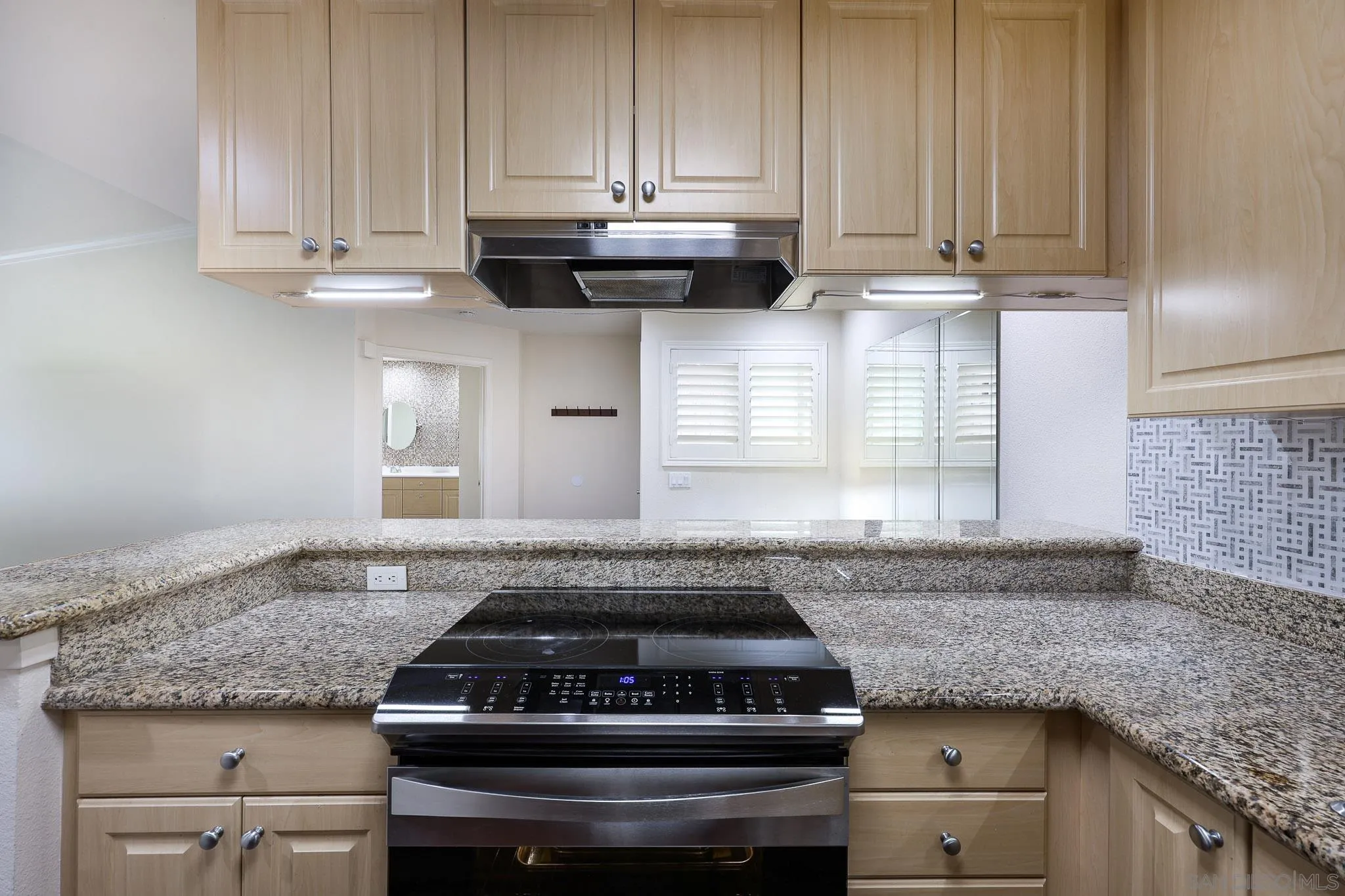 Photo #7: 260019688 Listing: Photo #7