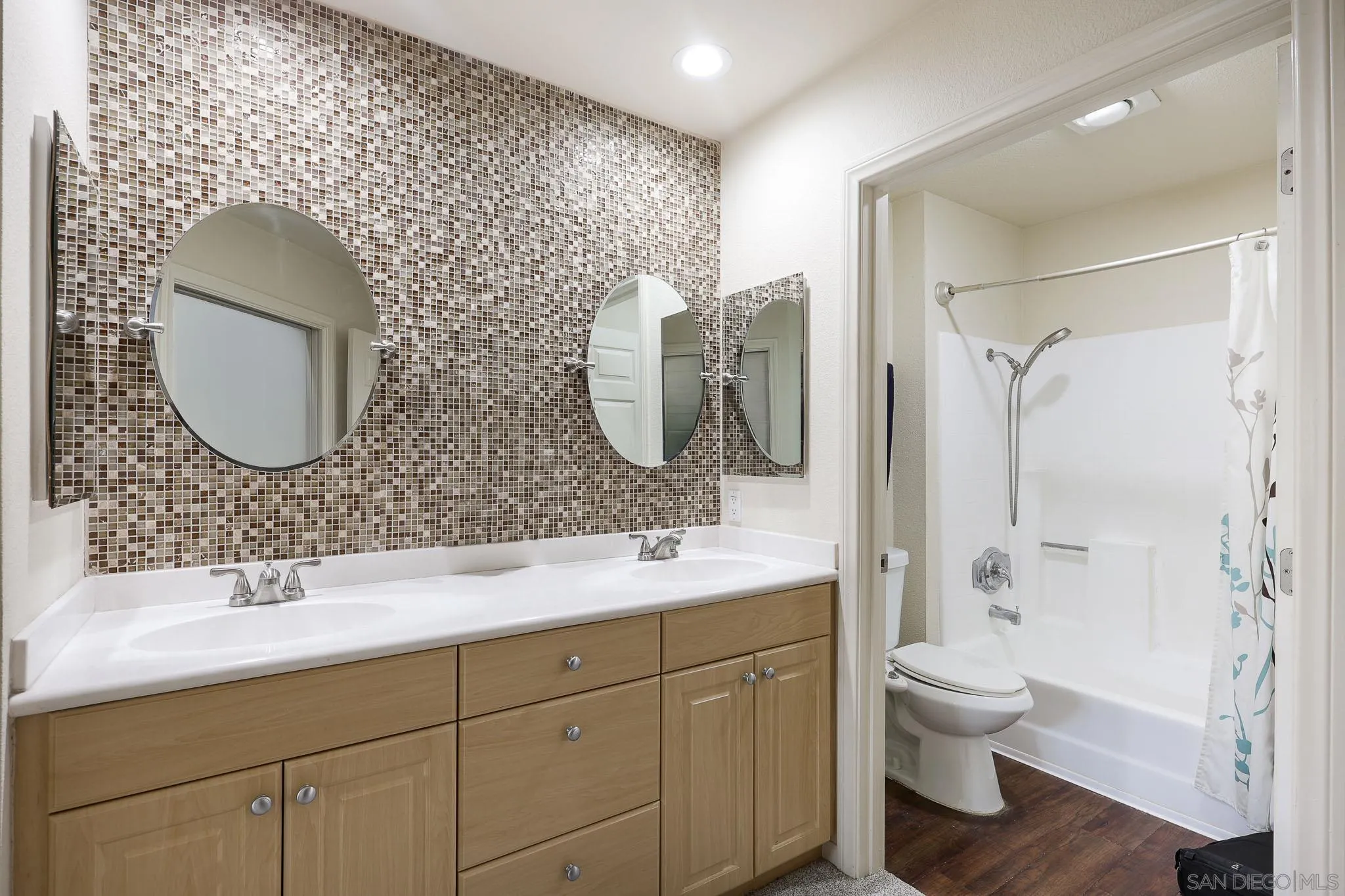 Photo #30: 260019688 Listing: Photo #30