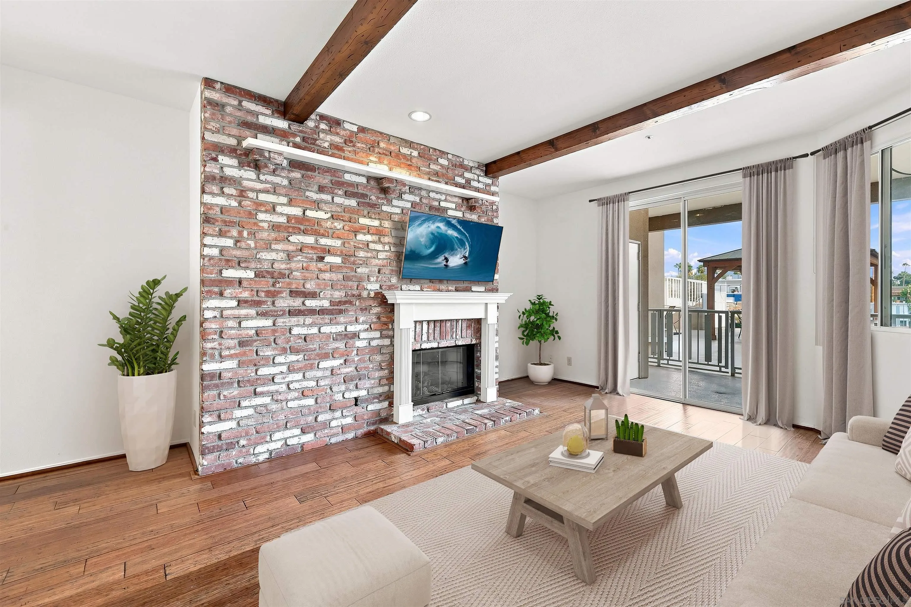 Photo #1: 260019690 Listing: Photo #1