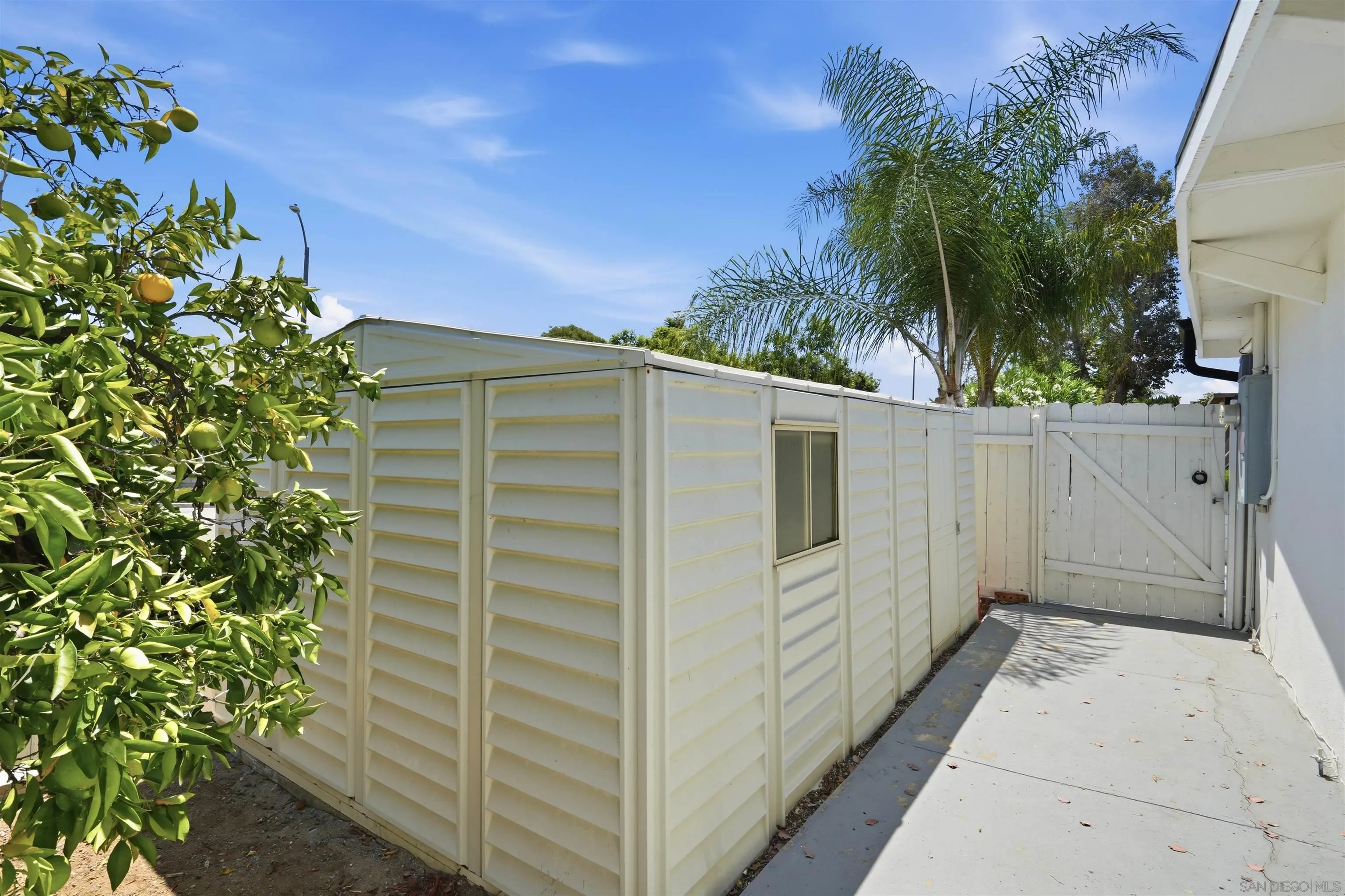https://cdn.realtyfeed.com/cdn/127/260019694/c80b98d2de2ad4434538ad15dc7198b0.webp