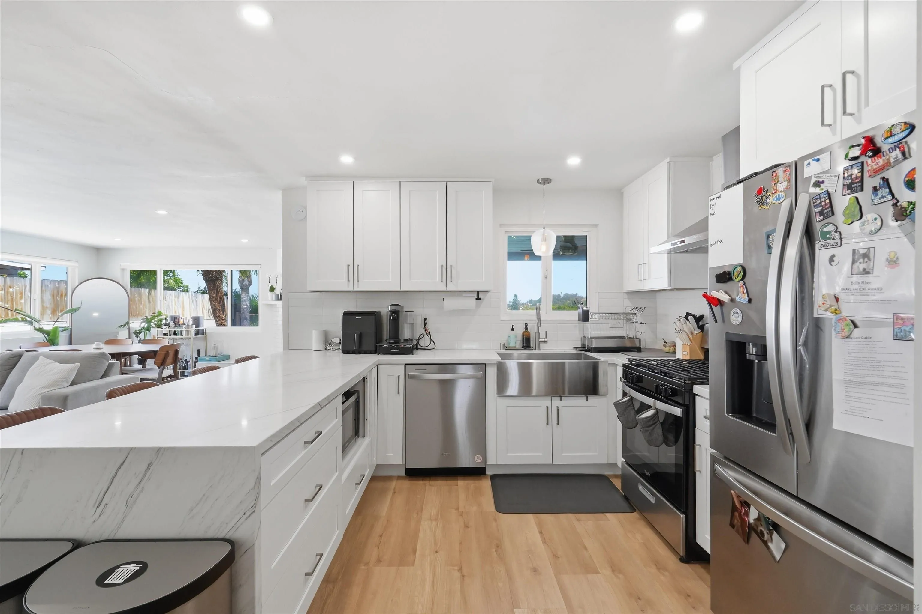 https://cdn.realtyfeed.com/cdn/127/260019694/e1666c2396a86d97fc5133387a3614e4.webp