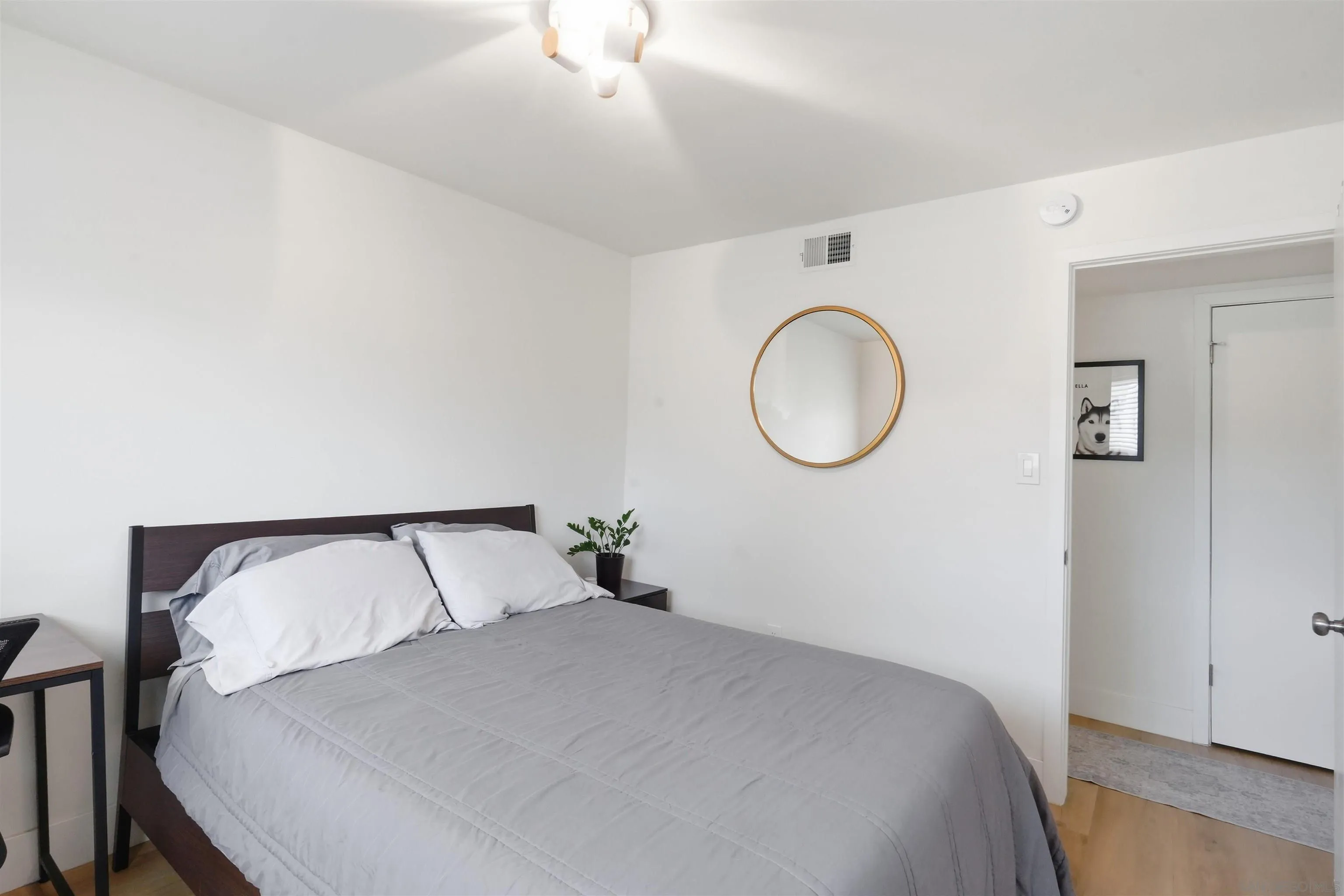 https://cdn.realtyfeed.com/cdn/127/260019694/ec8e579d28647e12e2995f9250327a83.webp