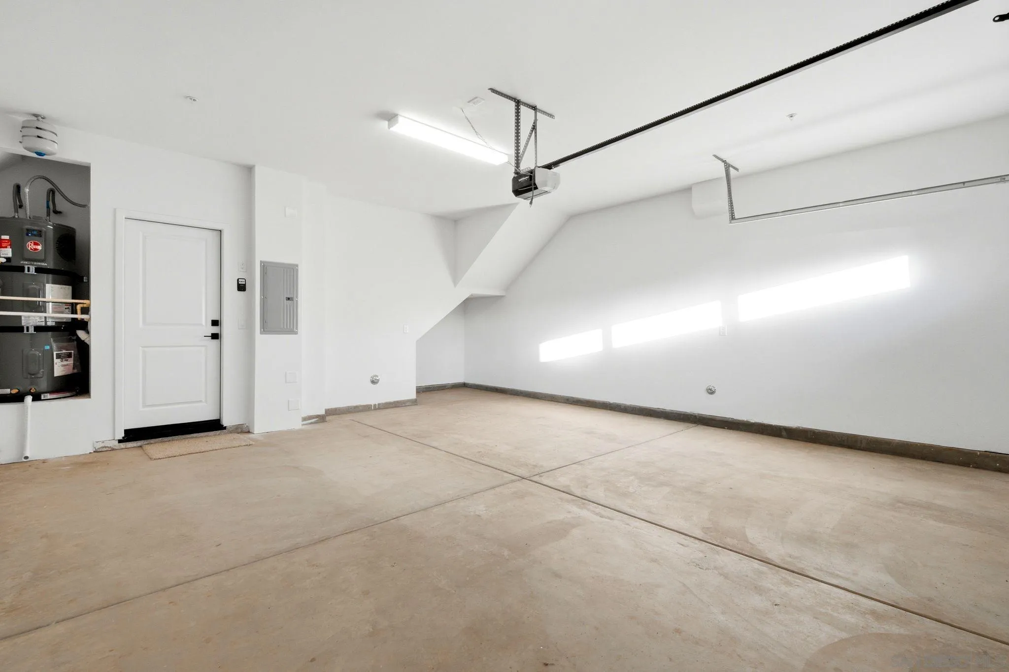 Photo #13: 260019697 Listing: Photo #13