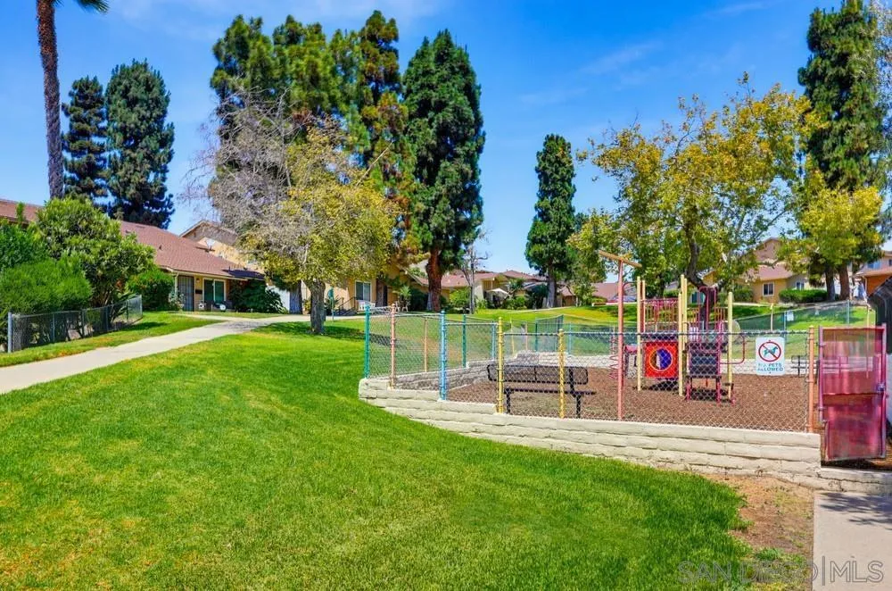 Photo #28: 260019702 Listing: Photo #28