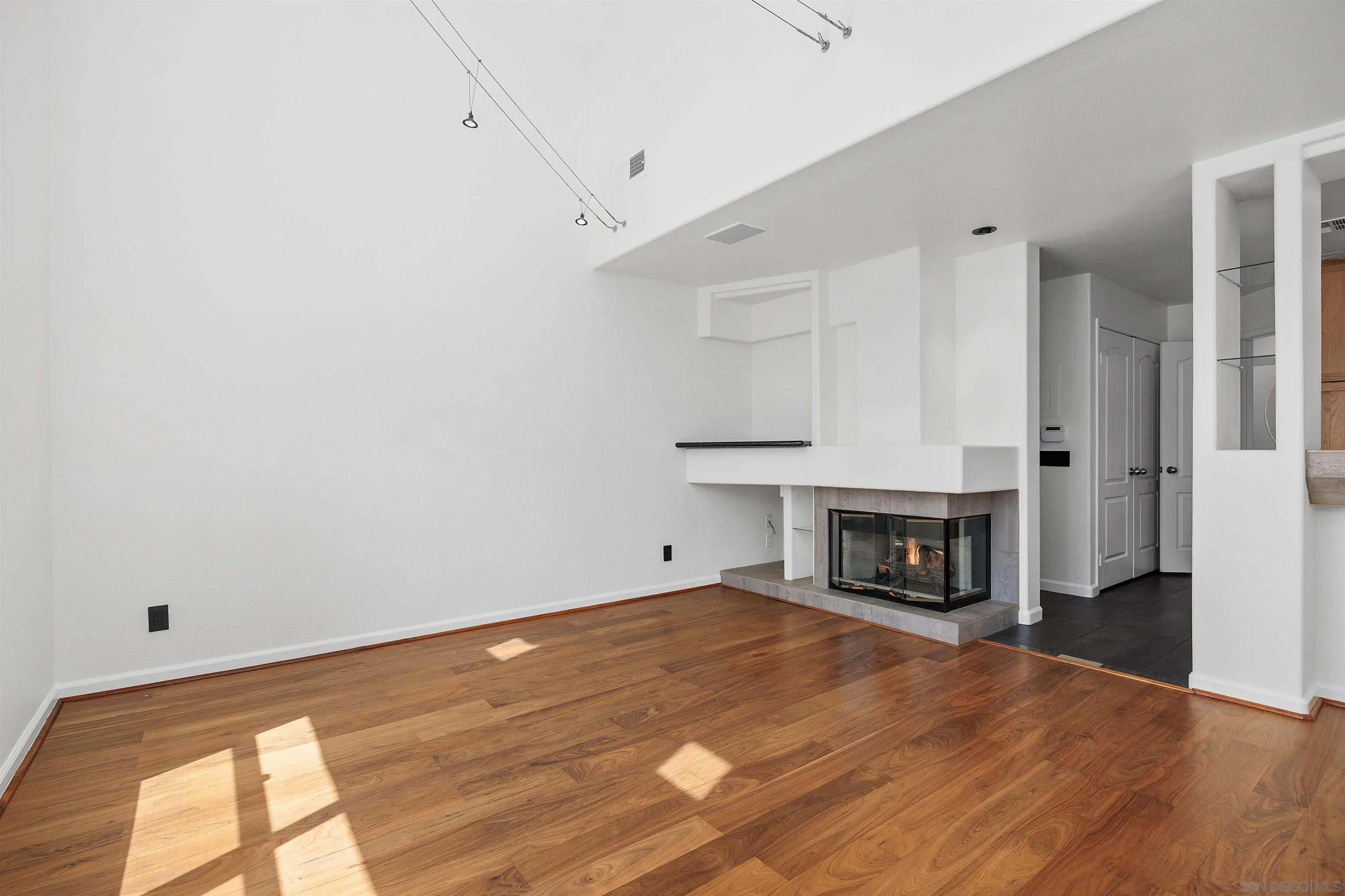 Photo #10: 260019708 Listing: Photo #10