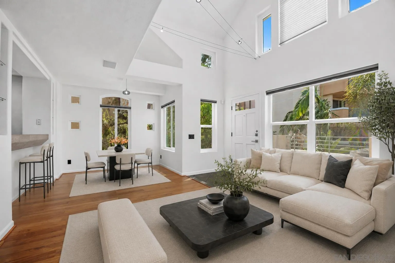 Photo #12: 260019708 Listing: Photo #12