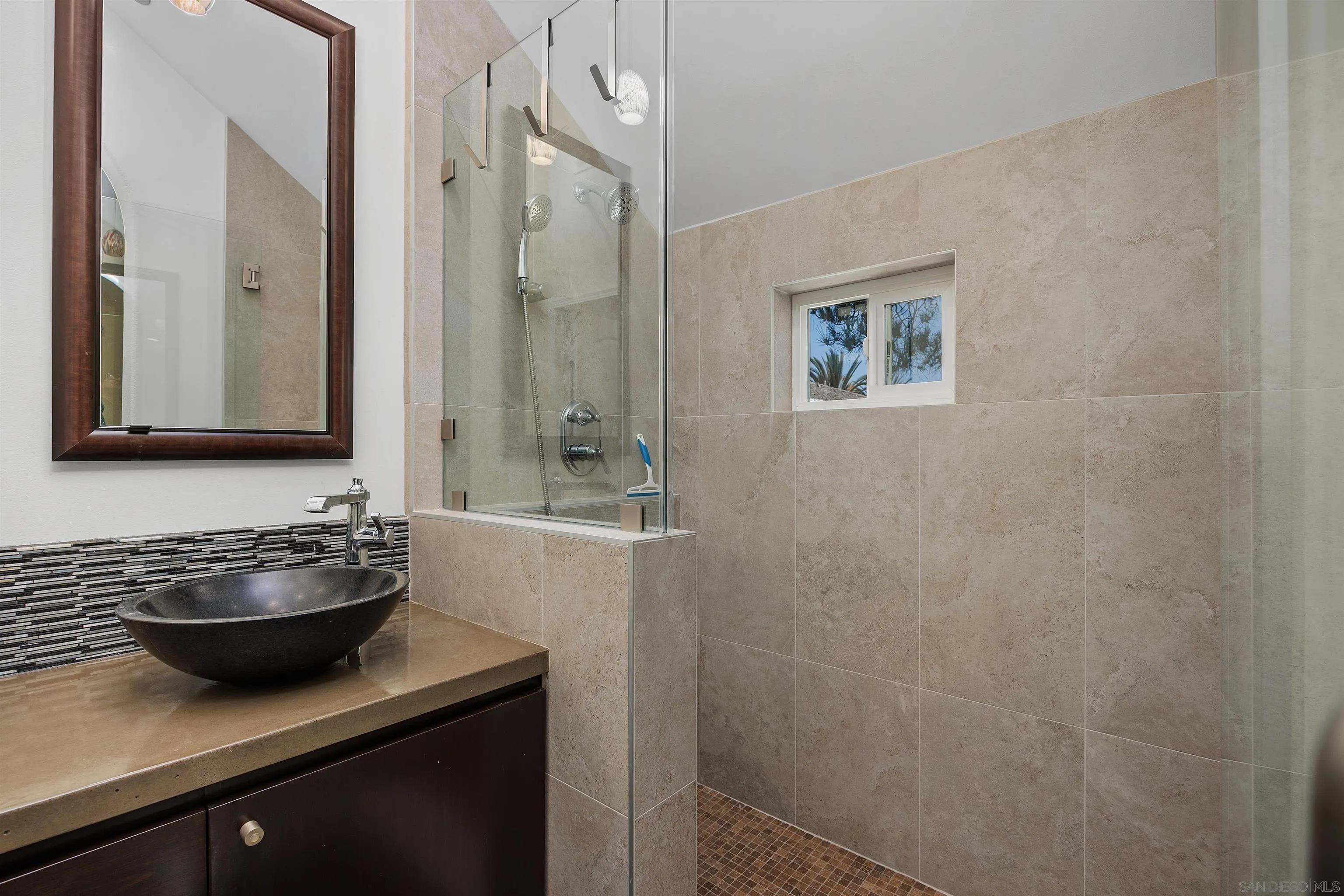 Photo #22: 260019708 Listing: Photo #22