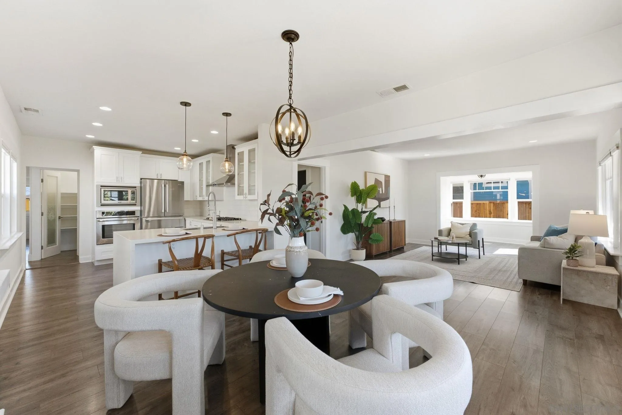 https://cdn.realtyfeed.com/cdn/127/260019714/03eb424e556d03c5c8ce18a0fdc3a555.webp