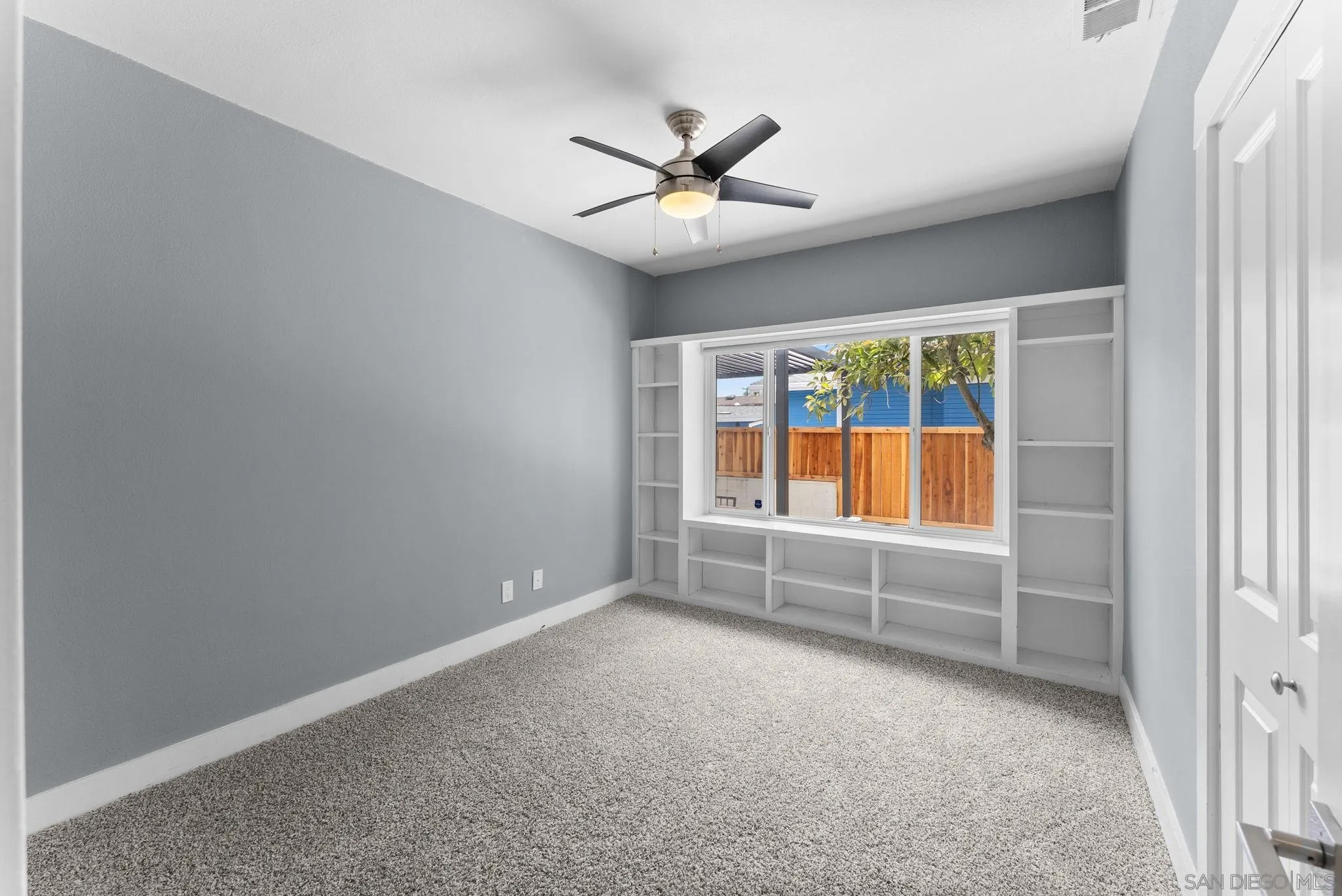 https://cdn.realtyfeed.com/cdn/127/260019714/3e9ae8cbedb9ae9c475528f0e38a2812.webp