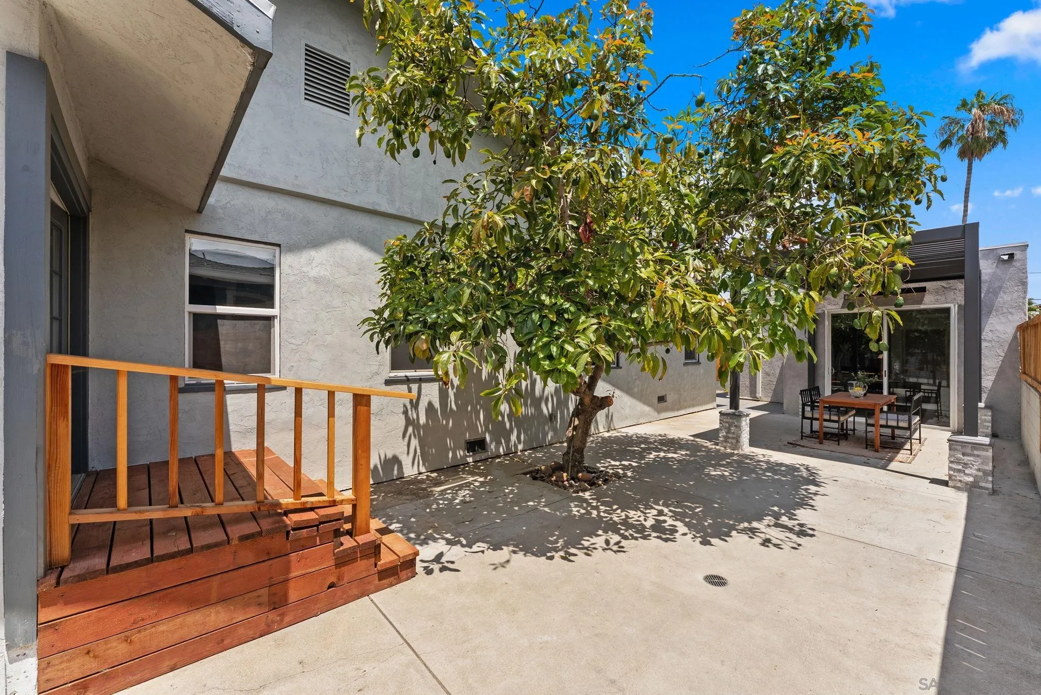 https://cdn.realtyfeed.com/cdn/127/260019714/d6cd72cd115362fffb1d50ee2a2fe841.webp
