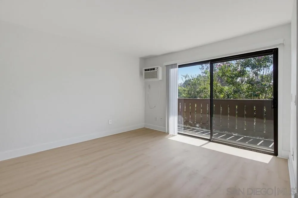 Photo #20: 260019720 Listing: Photo #20