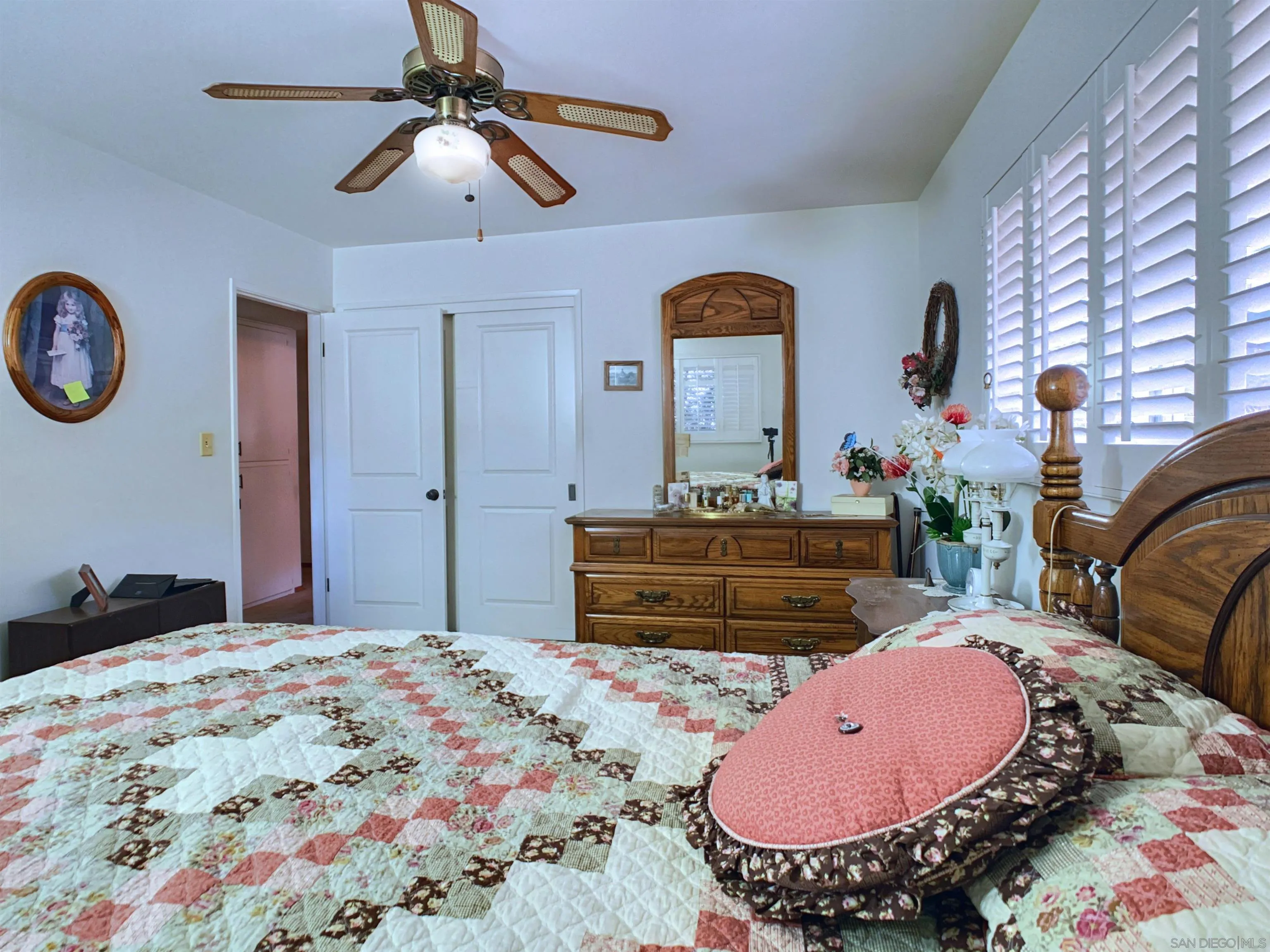https://cdn.realtyfeed.com/cdn/127/260019721/8ce7ef825475b18d3c317a52d1c3c596.webp