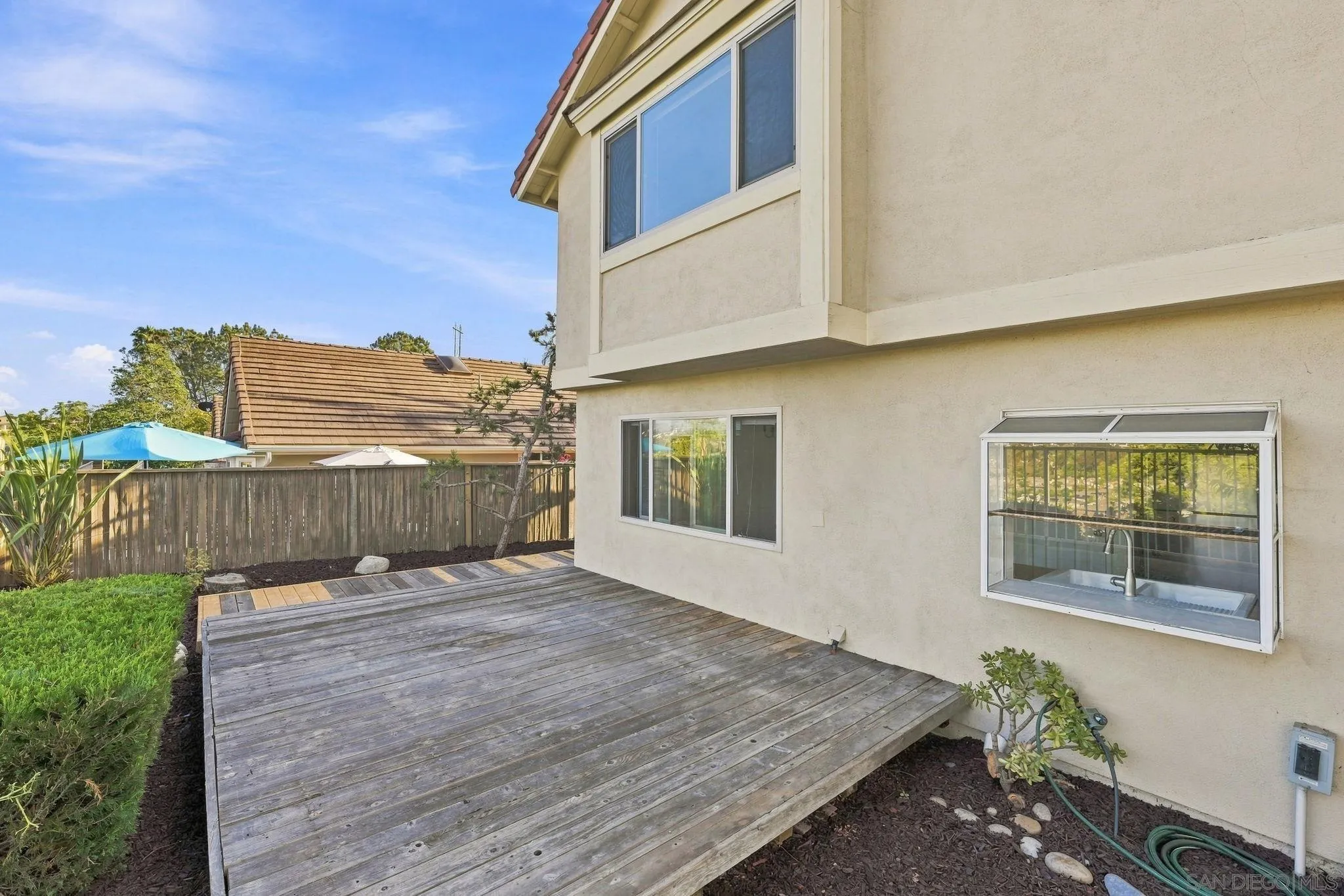 https://cdn.realtyfeed.com/cdn/127/260019722/e4c2802b45bbbc3812e362ccef13d709.webp