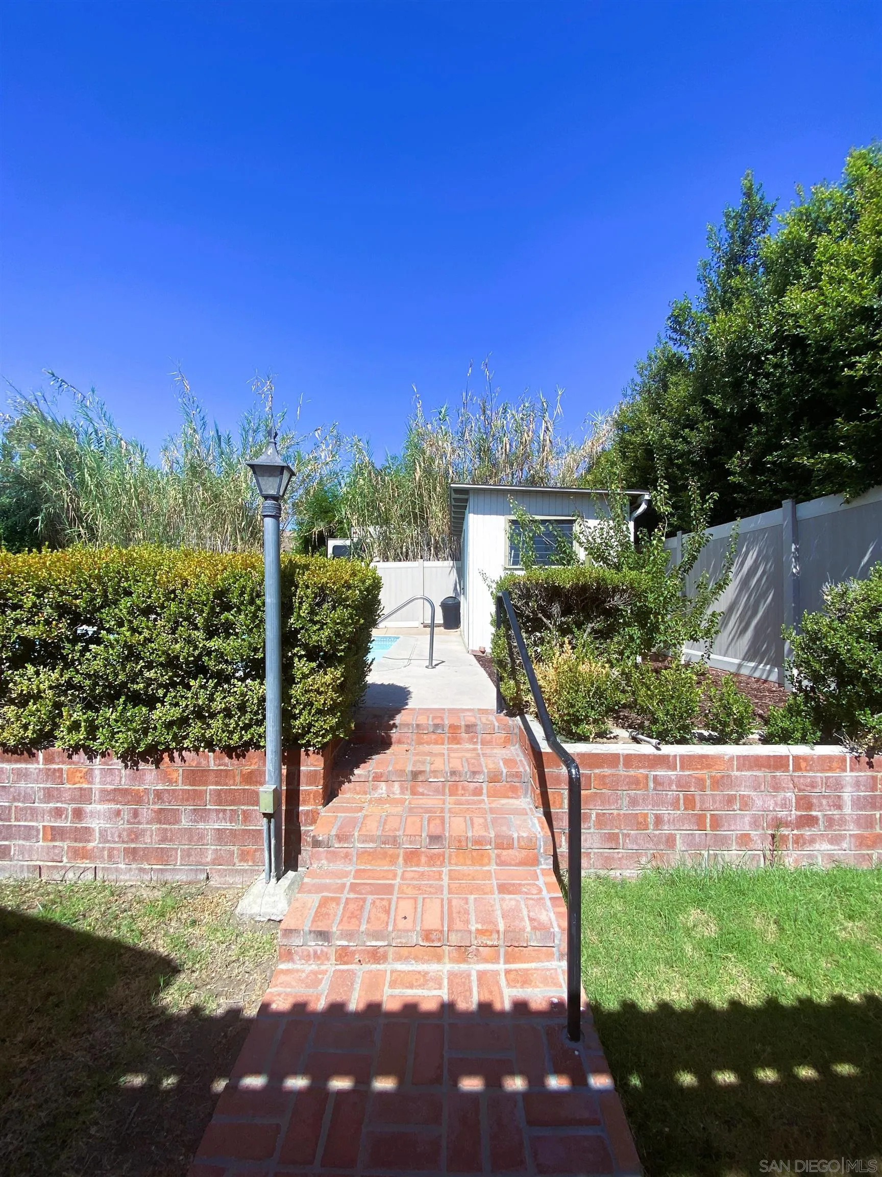 https://cdn.realtyfeed.com/cdn/127/260019723/6fe7f932b08734d715b7166961669079.webp