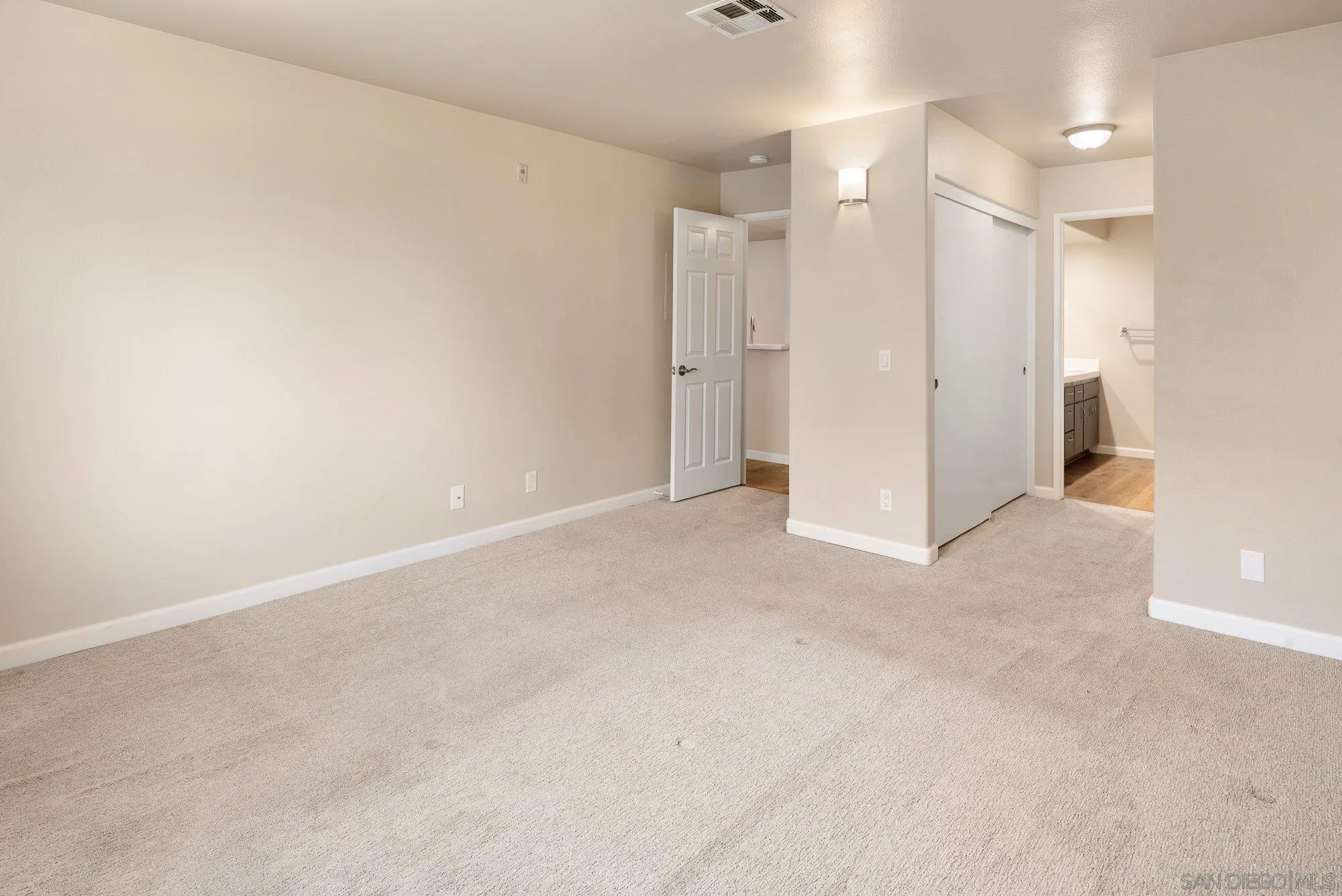 Photo #21: 260019724 Listing: Photo #21