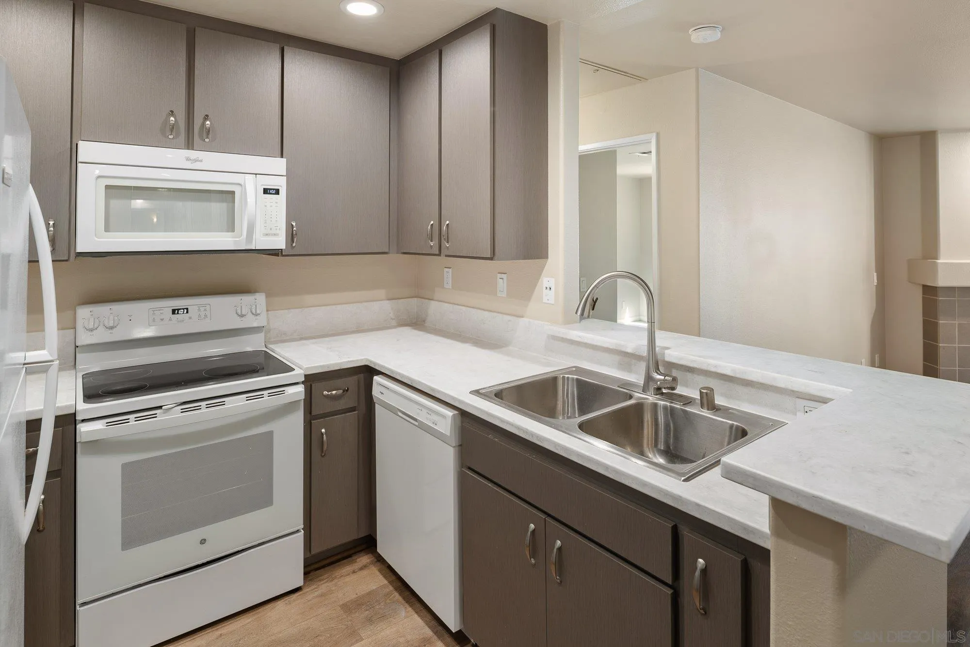 Photo #16: 260019724 Listing: Photo #16
