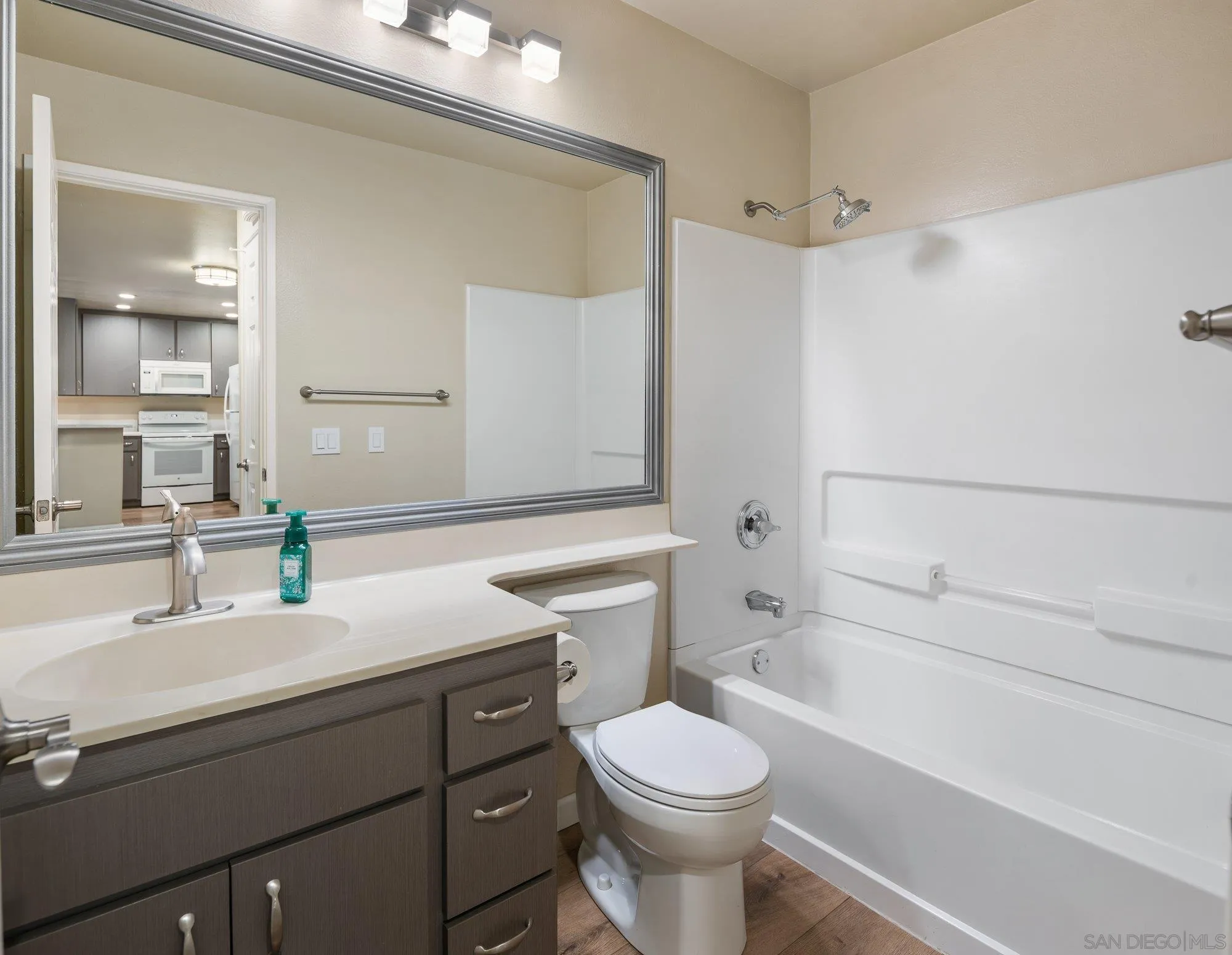 Photo #30: 260019724 Listing: Photo #30