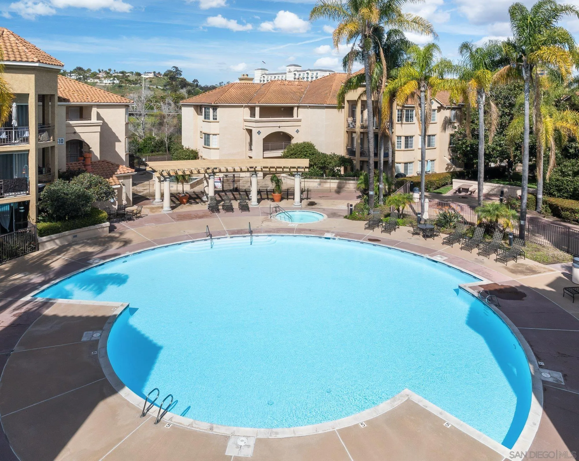 580 Camino De La Reina Unit 321, San Diego, CA 92108 - Photo 5 of 52, San Diego, CA