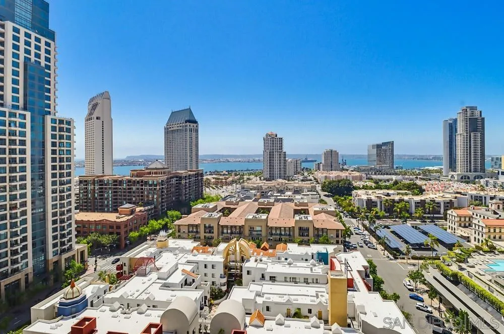 645 Front Street Unit 1806, San Diego, CA 92101 - Main photo, San Diego, CA