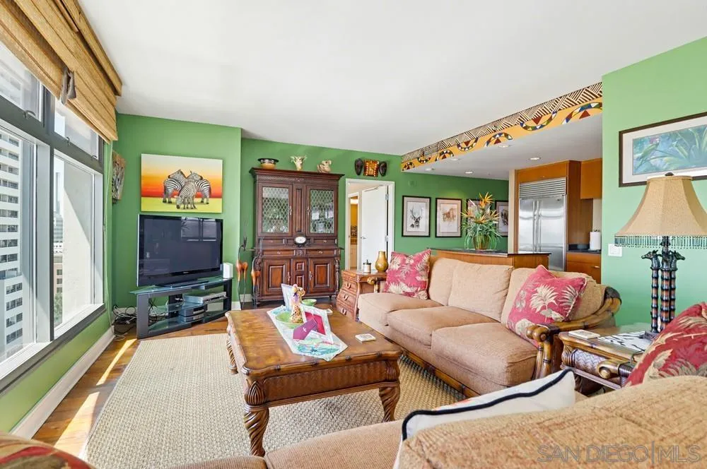 Photo #8: 260019726 Listing: Photo #8