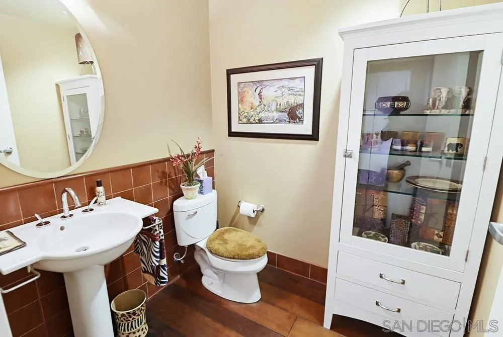 Photo #17: 260019726 Listing: Photo #17