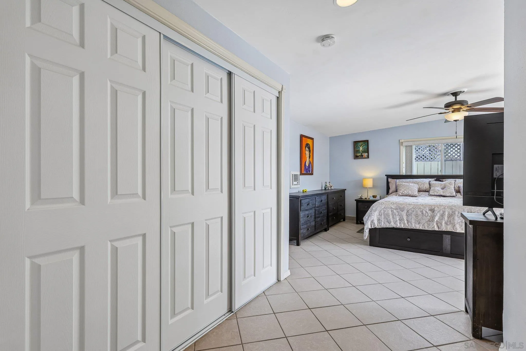 https://cdn.realtyfeed.com/cdn/127/260019728/4ee7e273624c3f6abde9c2d5b96429dd.webp