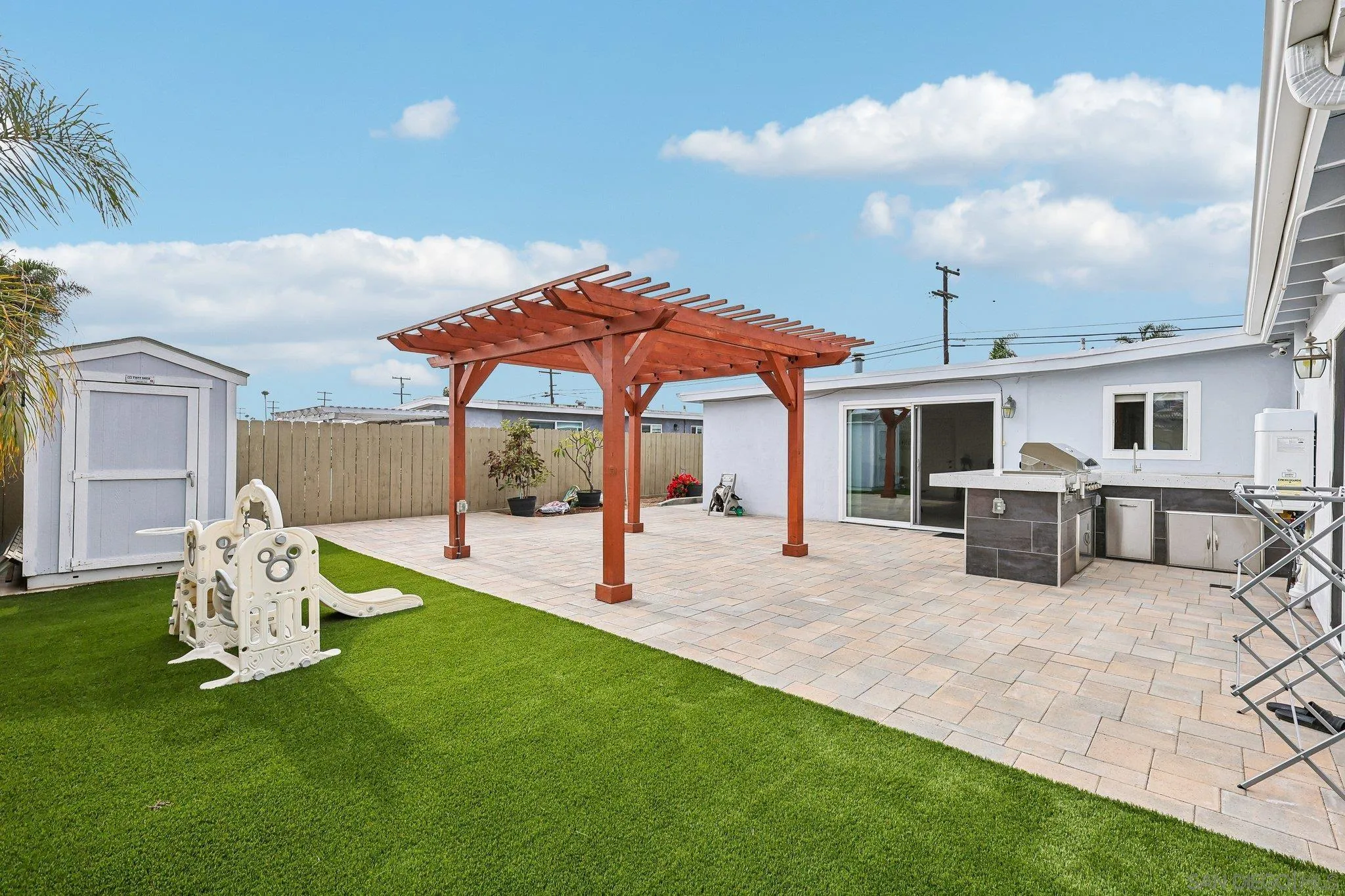 https://cdn.realtyfeed.com/cdn/127/260019728/66eed785b4888ac533ecc00091c12157.webp
