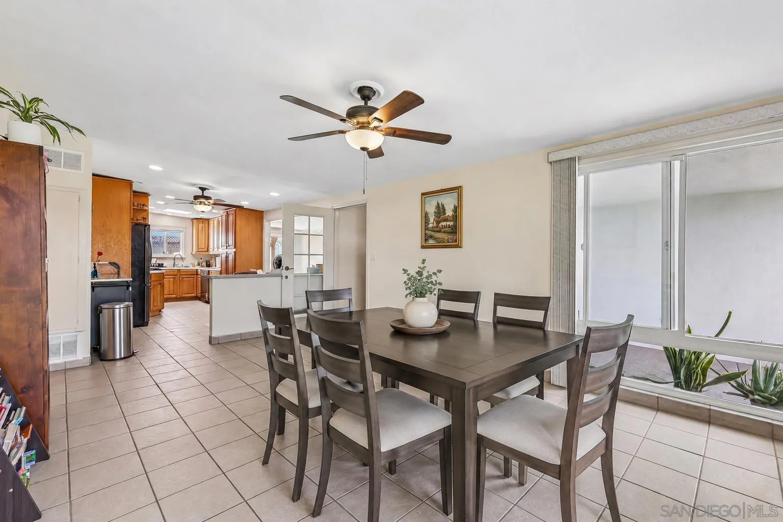 https://cdn.realtyfeed.com/cdn/127/260019728/b8c3cd319158c97207f3daa4867c4aaf.webp