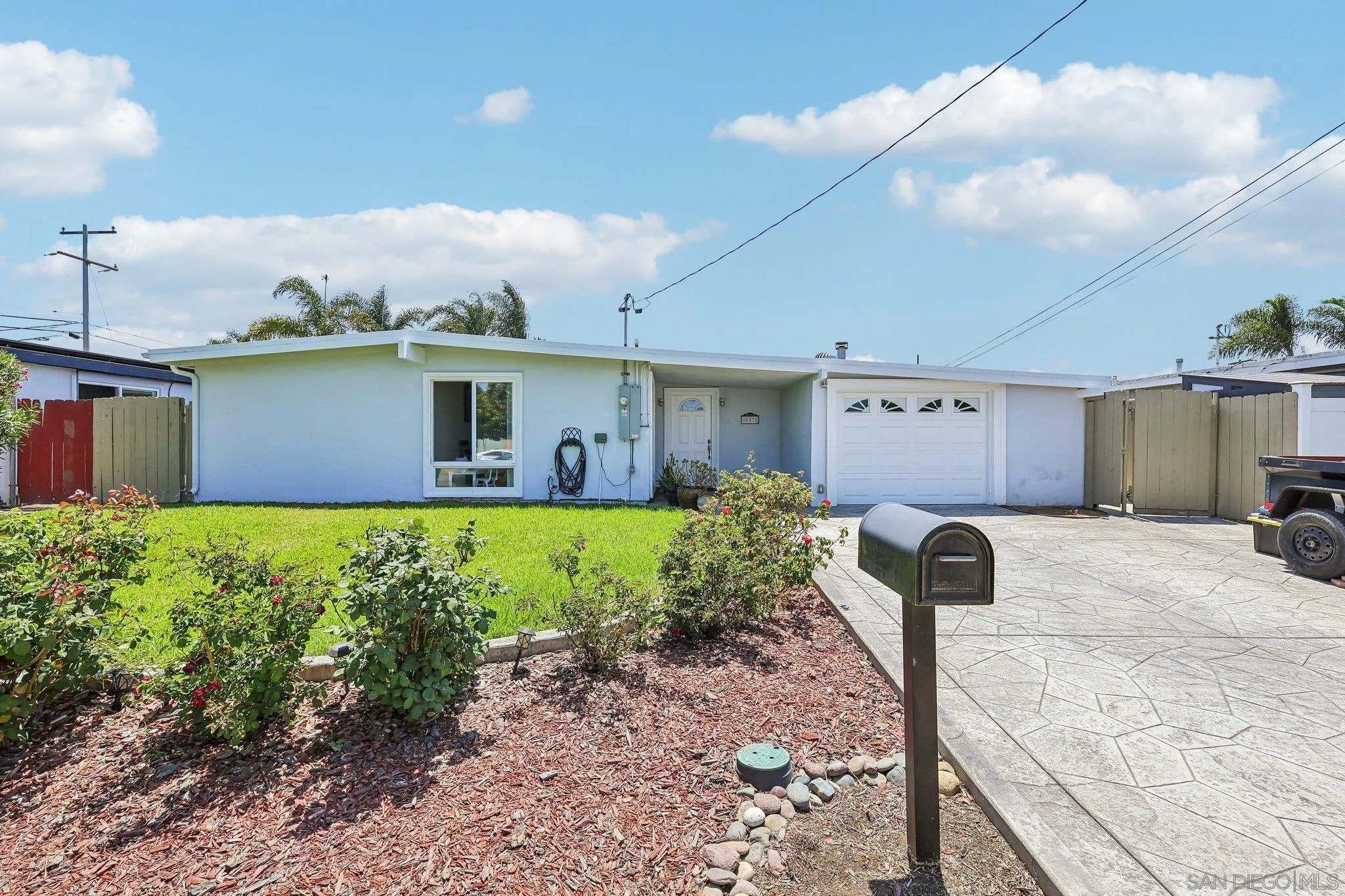 857 Holly Ave, Imperial Beach, CA 91932 - Main photo, Imperial Beach, CA
