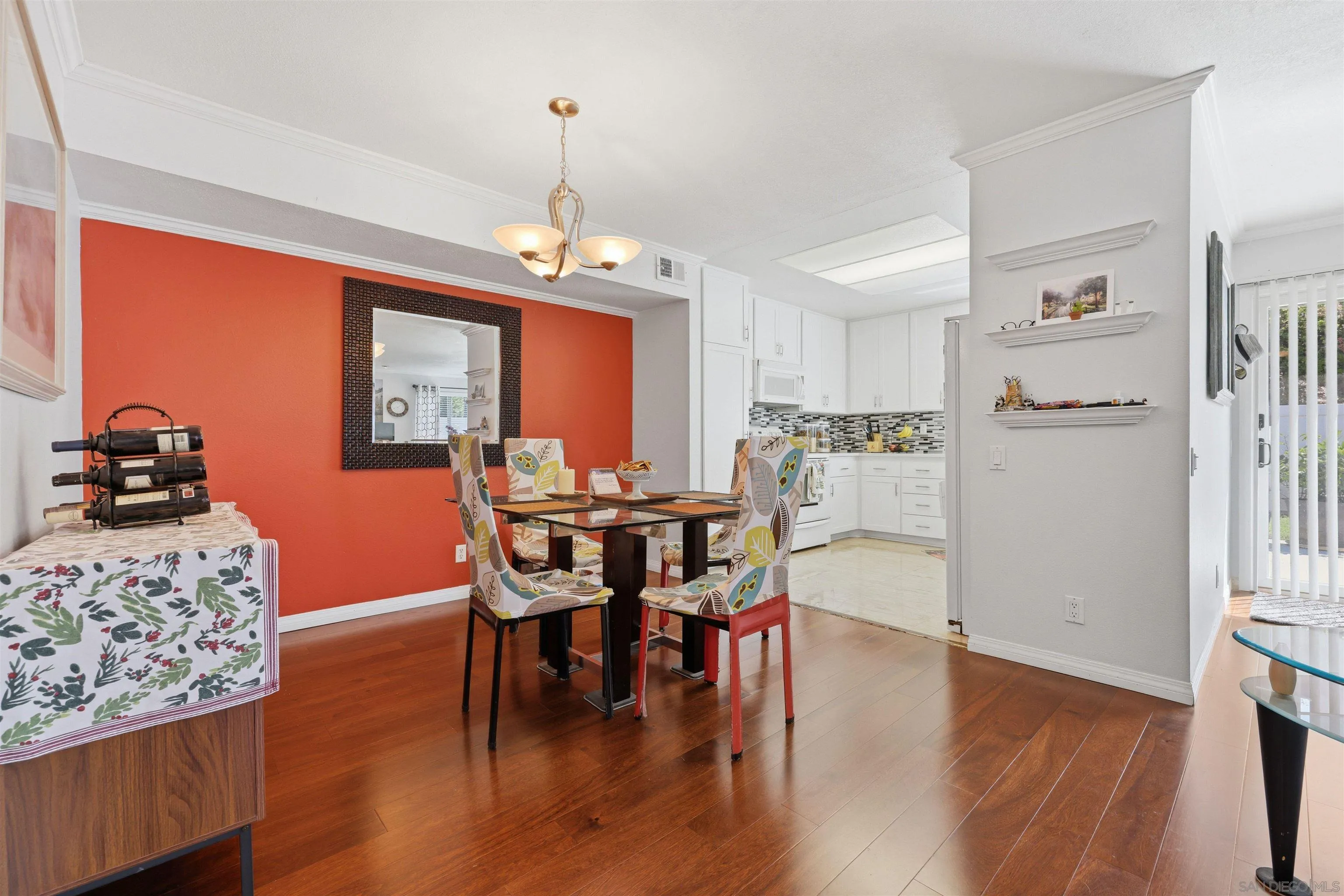 Photo #7: 260019730 Listing: Photo #7