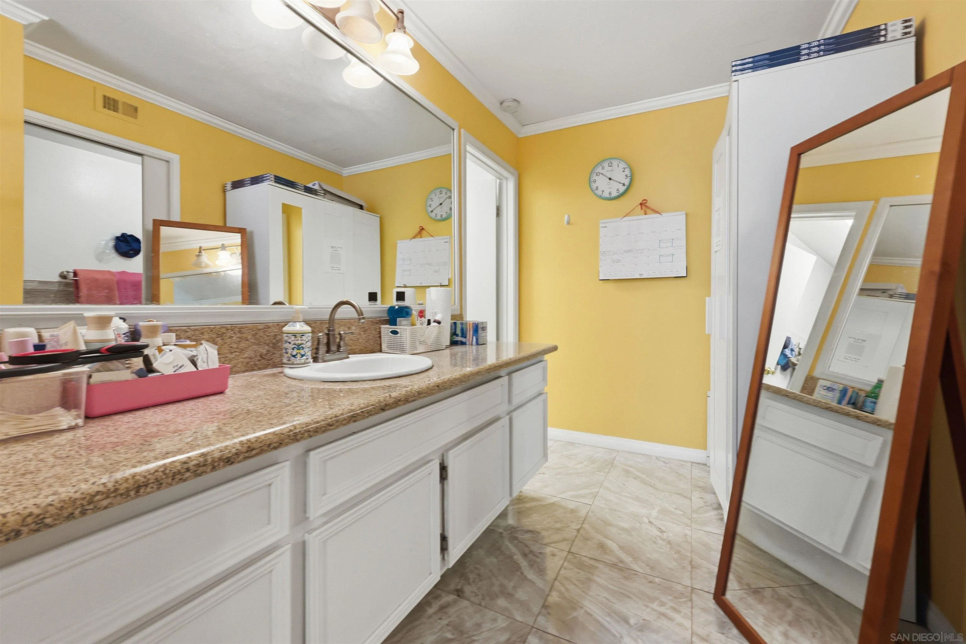 Photo #13: 260019730 Listing: Photo #13