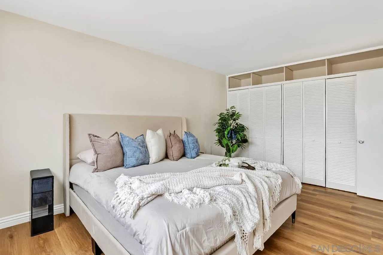 https://cdn.realtyfeed.com/cdn/127/260019732/1371c0d68f594e686ef1995a81f76cb1.webp