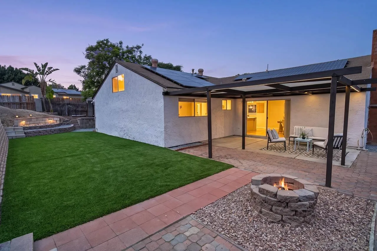 https://cdn.realtyfeed.com/cdn/127/260019732/95ddcf1e61145f8c7f7954833fc0511f.webp