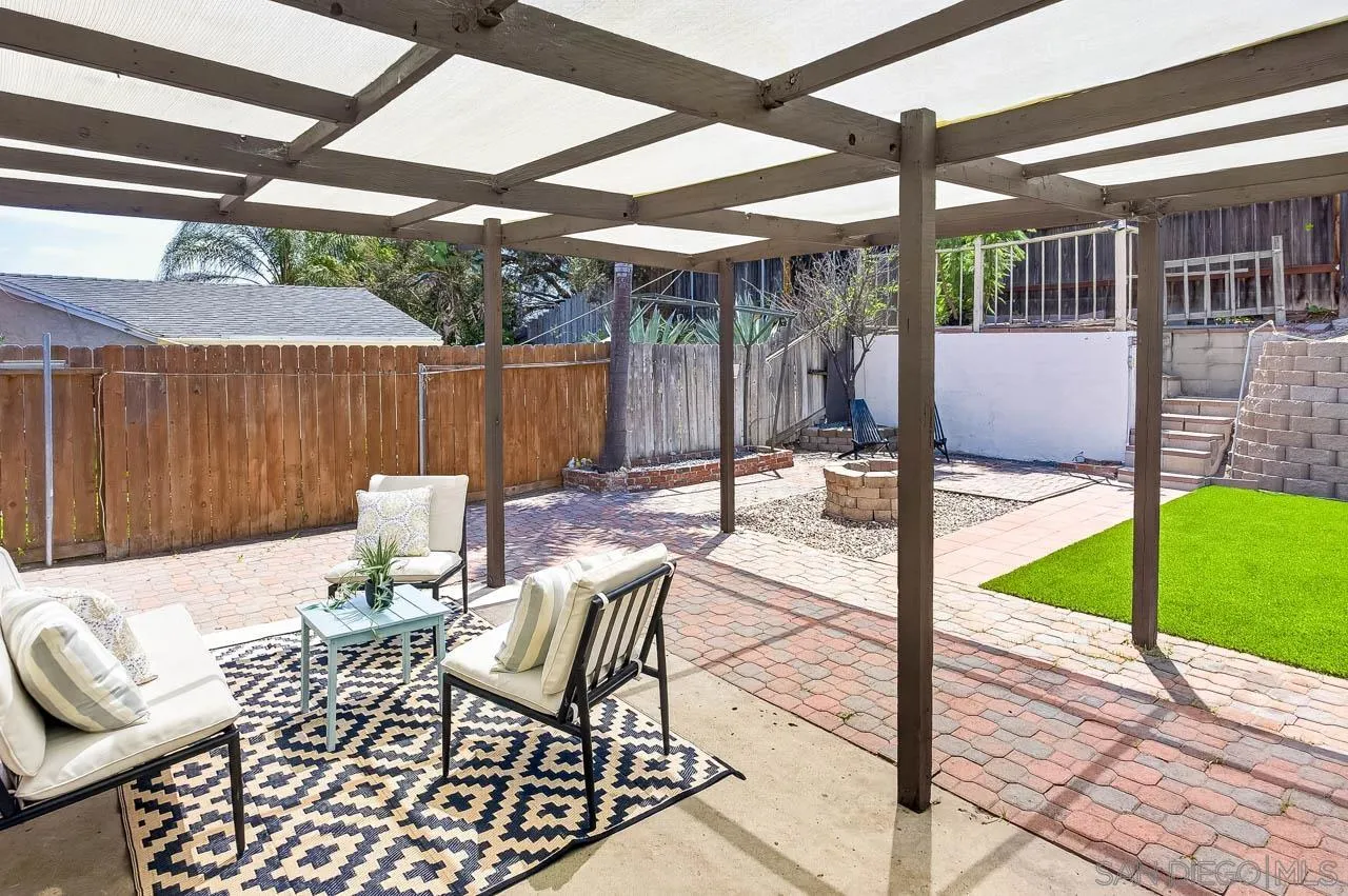 https://cdn.realtyfeed.com/cdn/127/260019732/f6a159928920867c7bd72c1a09829dd8.webp