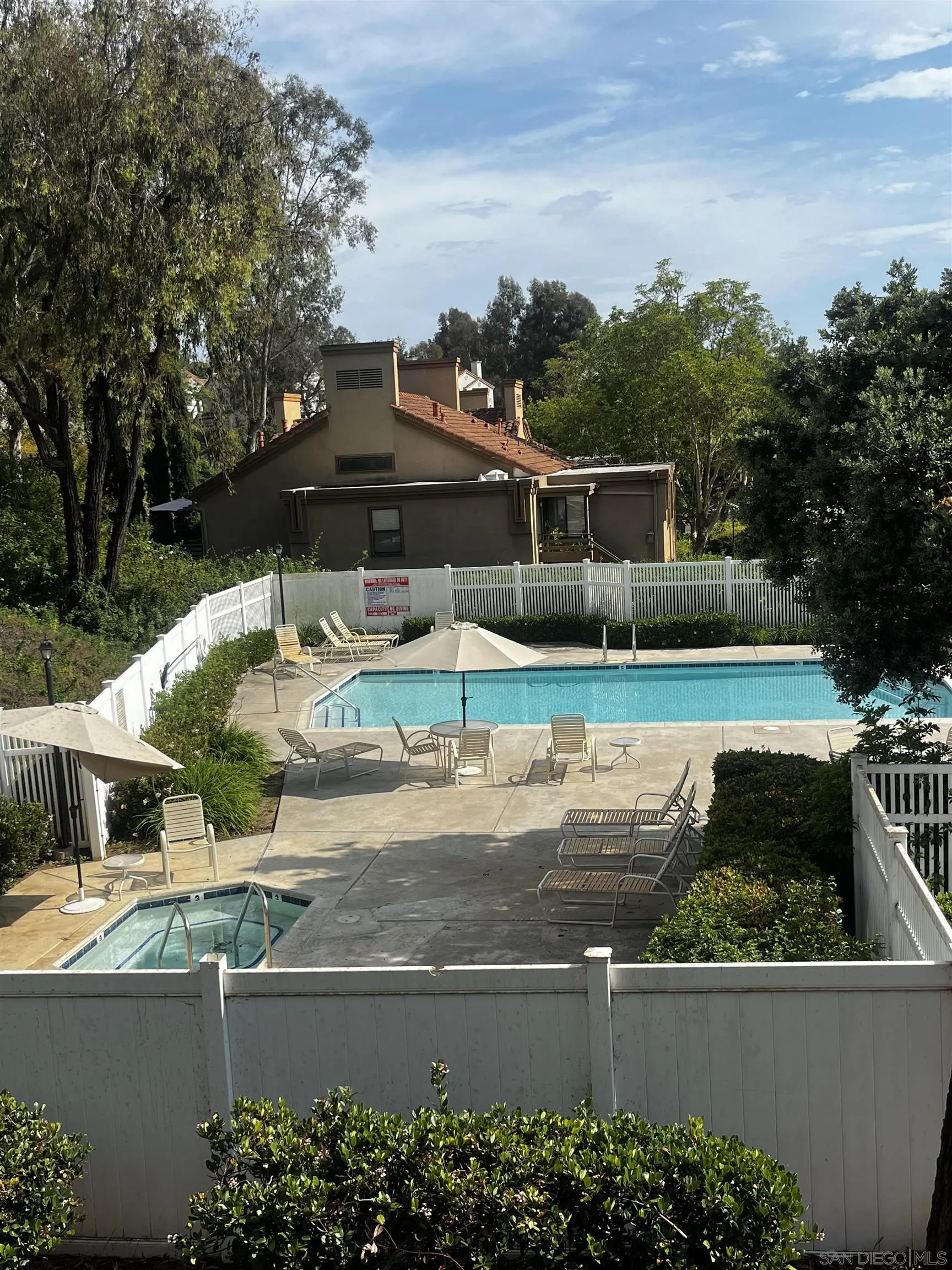 Photo #11: 260019734 Listing: Photo #11