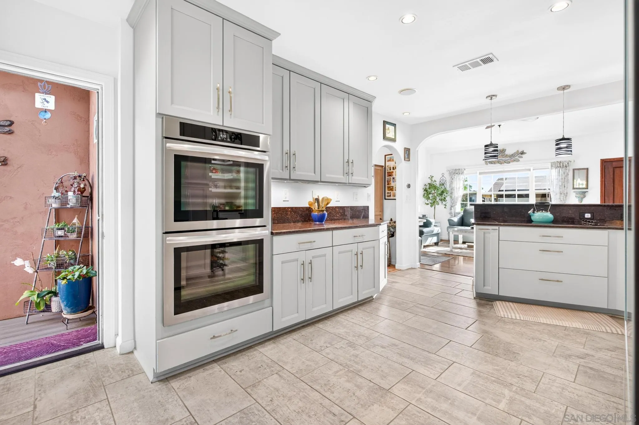 https://cdn.realtyfeed.com/cdn/127/260019735/ba766a60ff239ef74e2d9a62206e04fa.webp