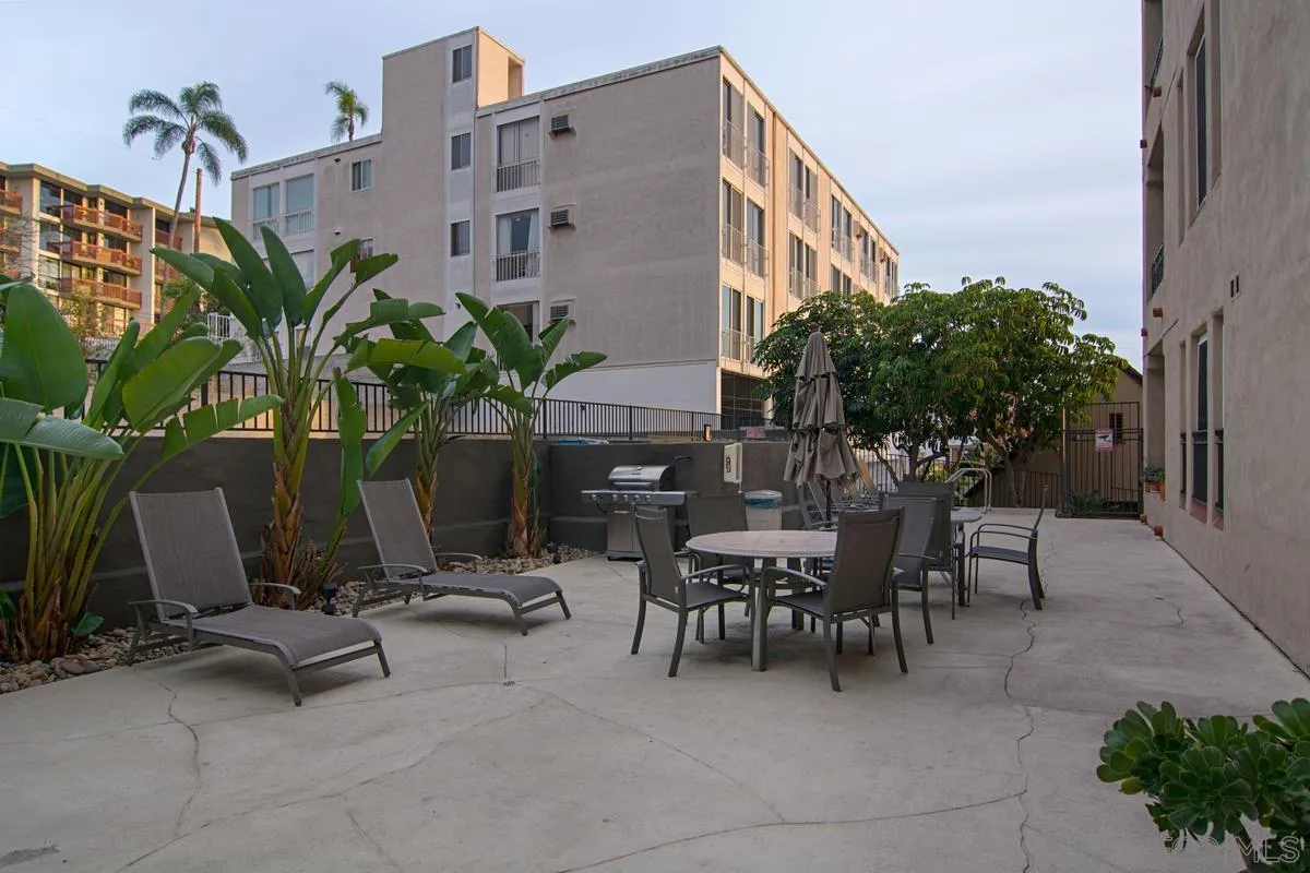 Photo #26: 260019737 Listing: Photo #26