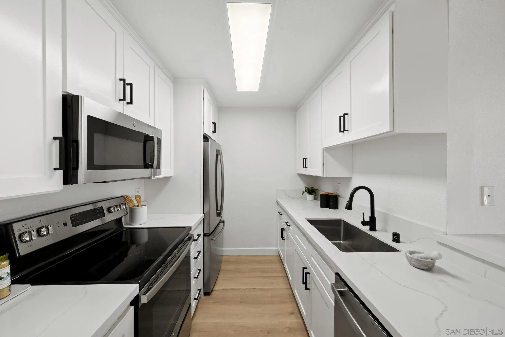 Photo #8: 260019740 Listing: Photo #8