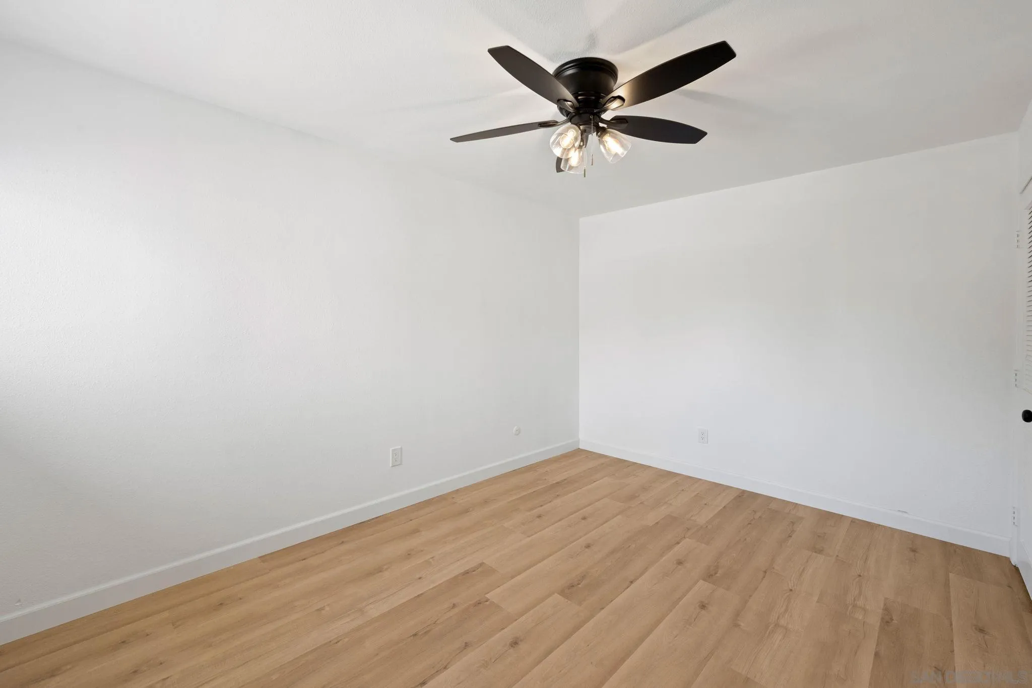 Photo #22: 260019740 Listing: Photo #22