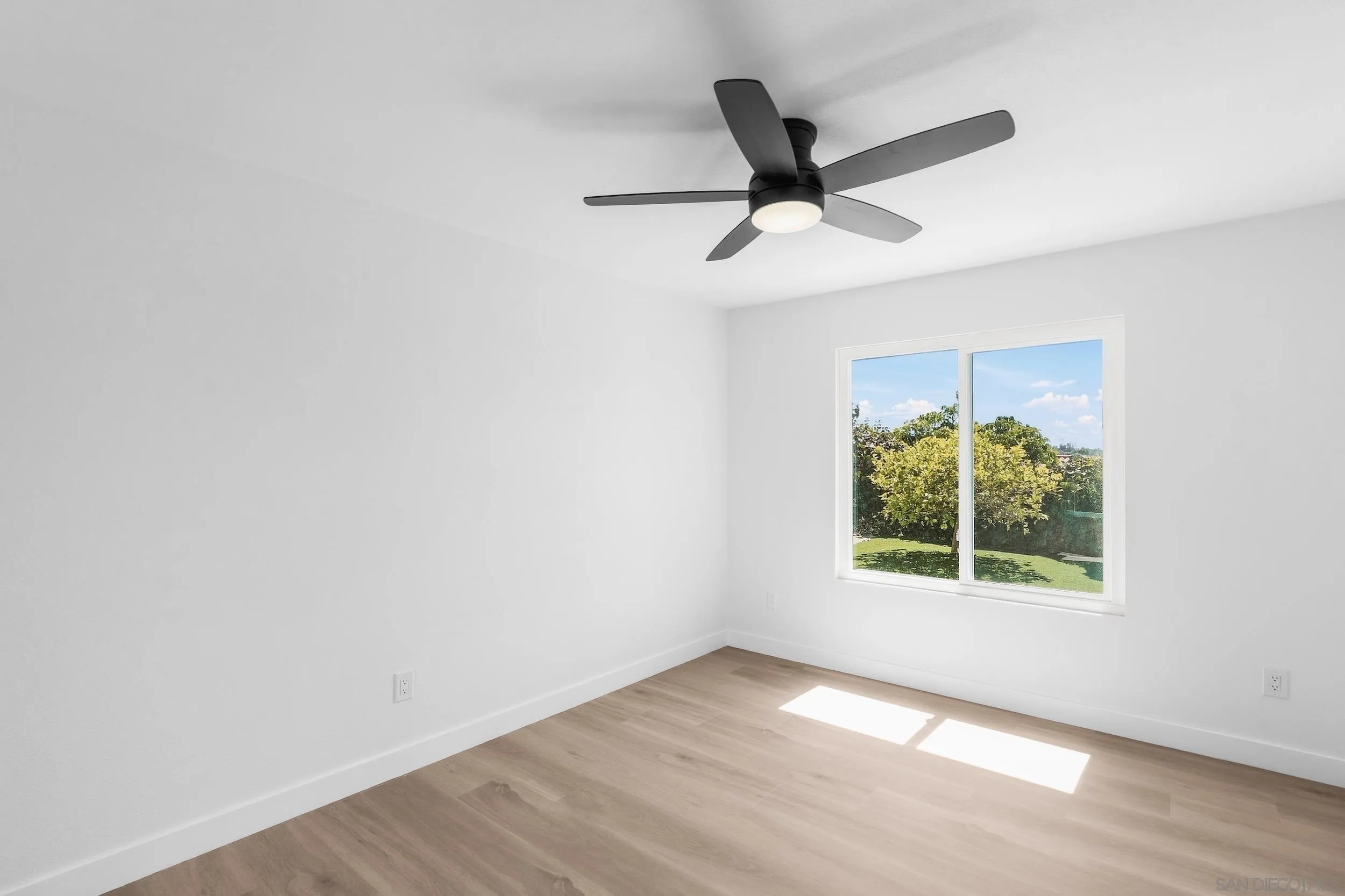https://cdn.realtyfeed.com/cdn/127/260019741/0cef97ae10a7a9c1a6279989f08b4682.webp