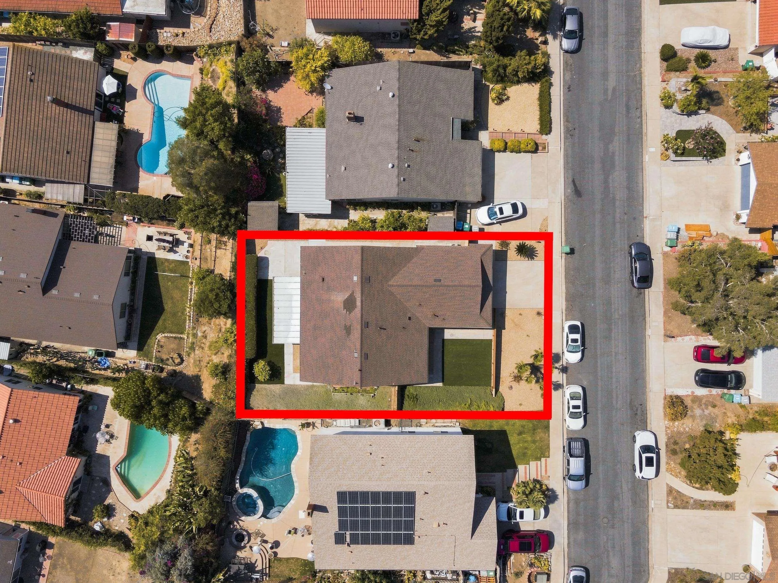 https://cdn.realtyfeed.com/cdn/127/260019741/3919c33af11e8a16eeb2a032059f3fee.webp
