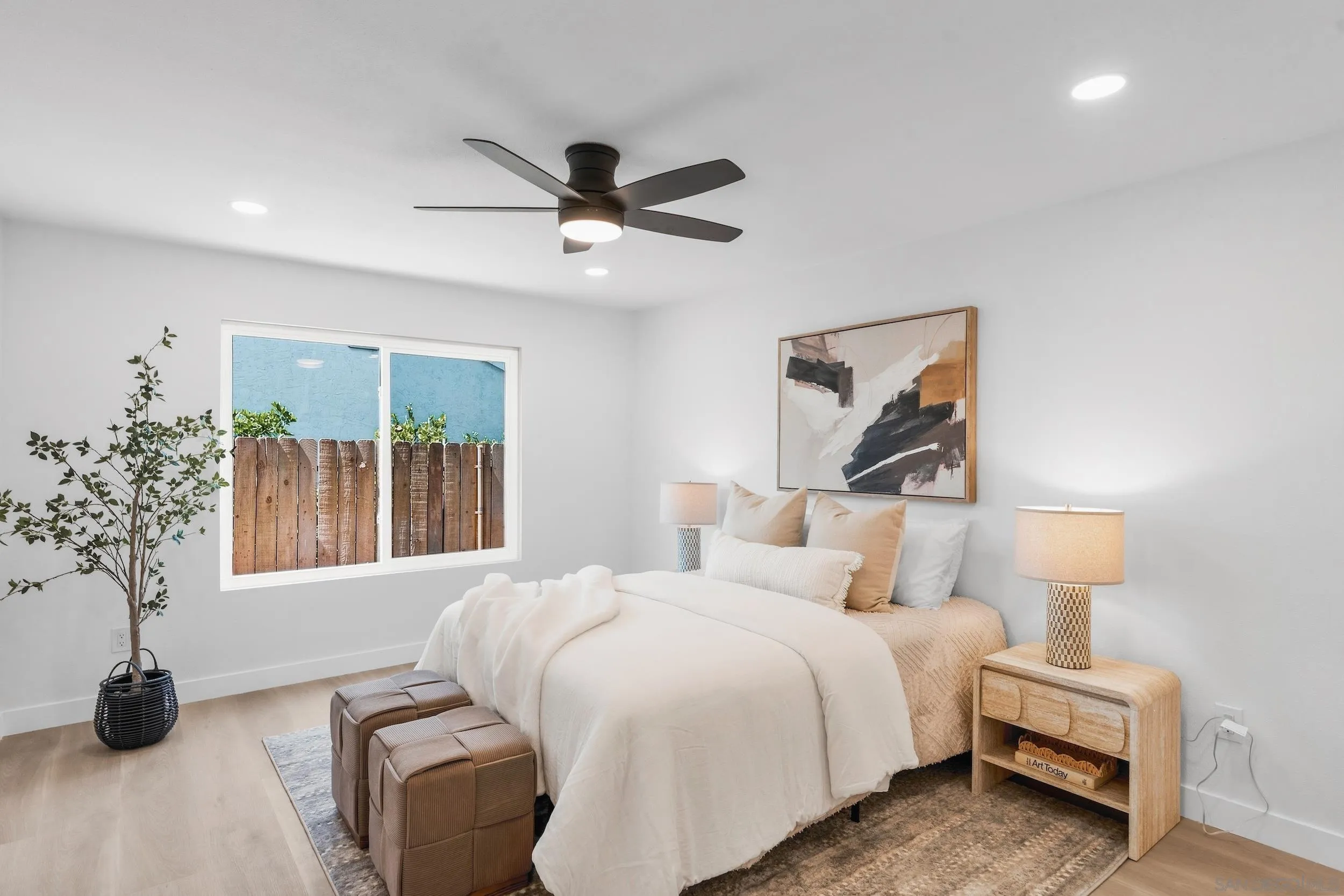 https://cdn.realtyfeed.com/cdn/127/260019741/e1e8f21687d0f4b68e0730e581b41d82.webp