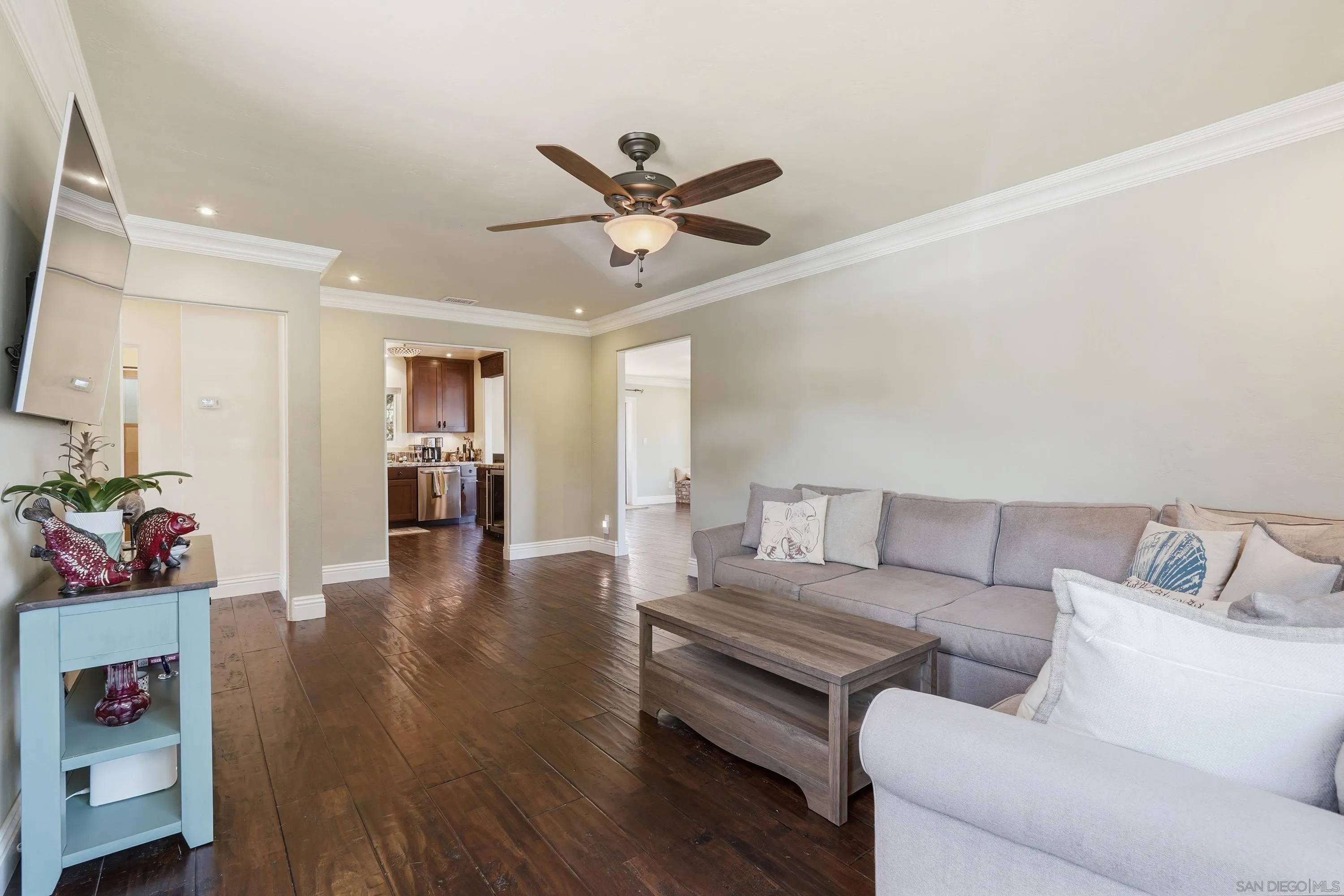 https://cdn.realtyfeed.com/cdn/127/260019746/ce09acb3190563db7ae6fea4e414fd82.webp