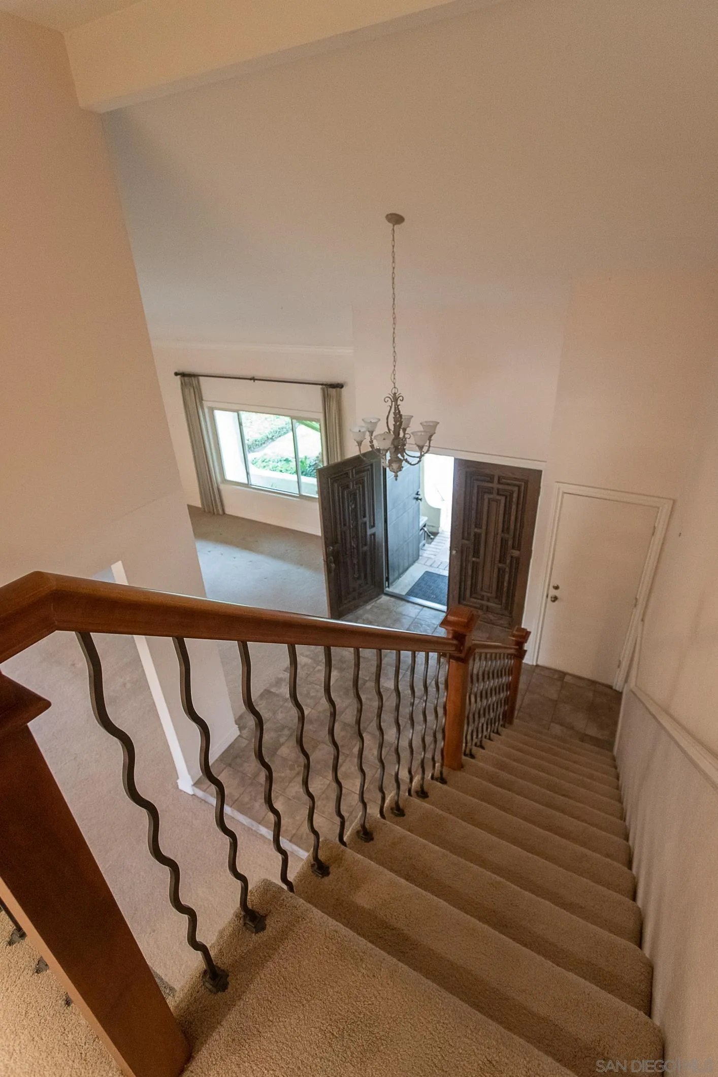 https://cdn.realtyfeed.com/cdn/127/260019749/399e96e7570a19e143b08ec81c5d8fba.webp