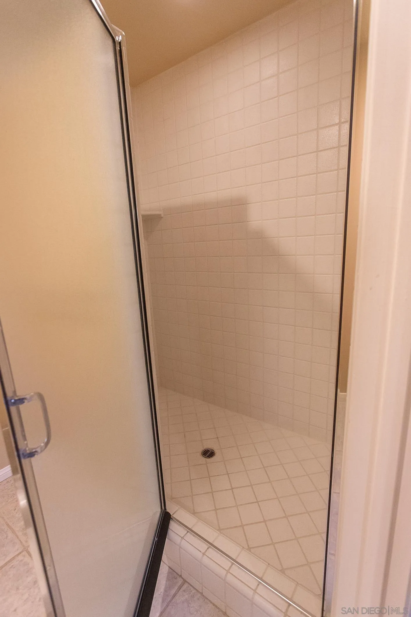 https://cdn.realtyfeed.com/cdn/127/260019749/5cdbc8fdaec591c684188e02690fe7b2.webp