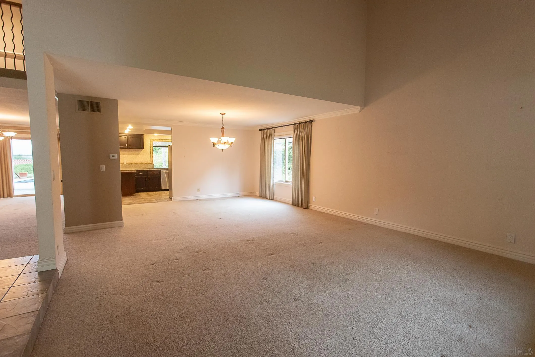 https://cdn.realtyfeed.com/cdn/127/260019749/cc914be10381a97b99cb50f03eec6349.webp