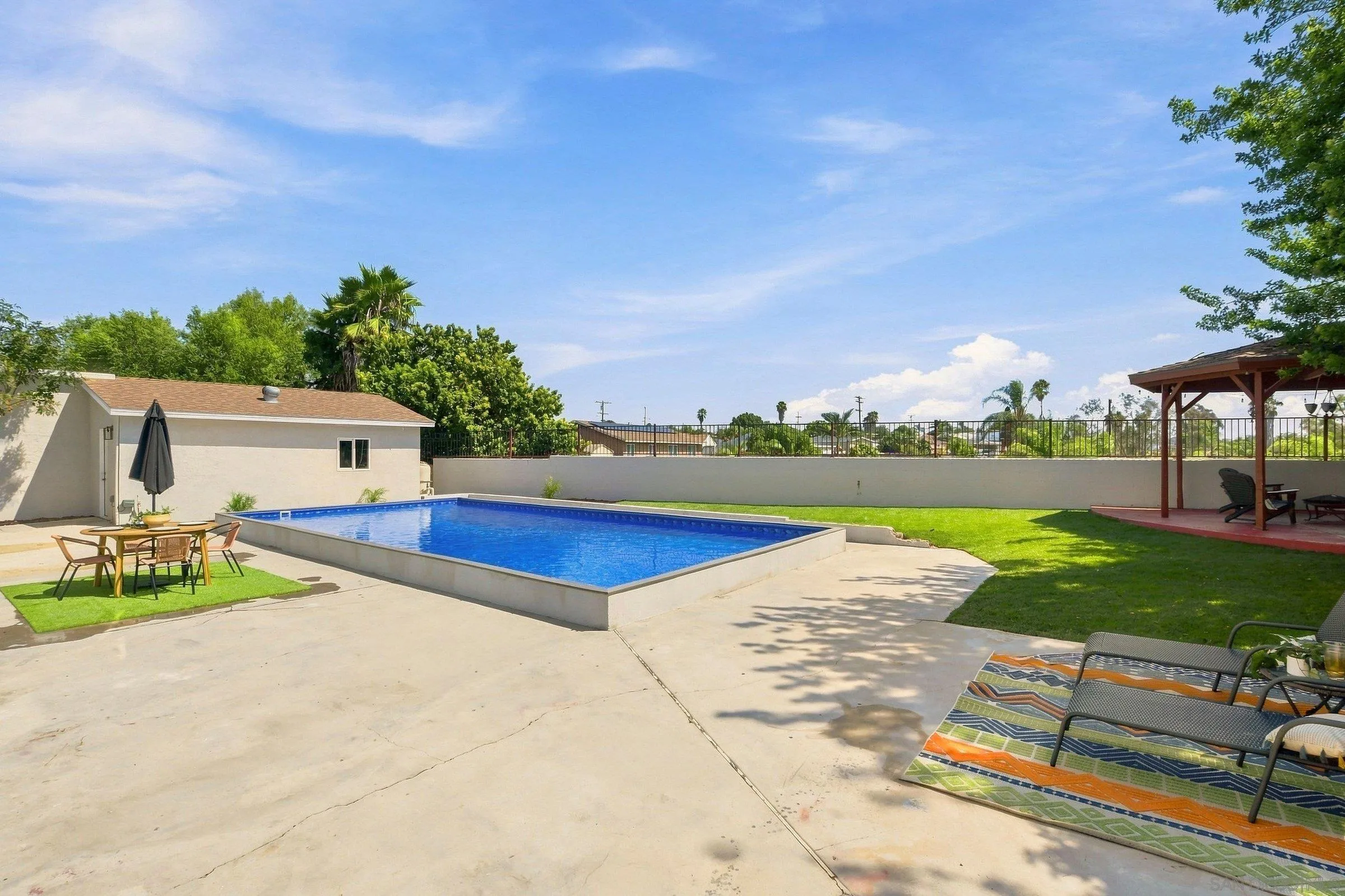 https://cdn.realtyfeed.com/cdn/127/260019751/c39515ae7494e2f771915e72c5ab08d6.webp