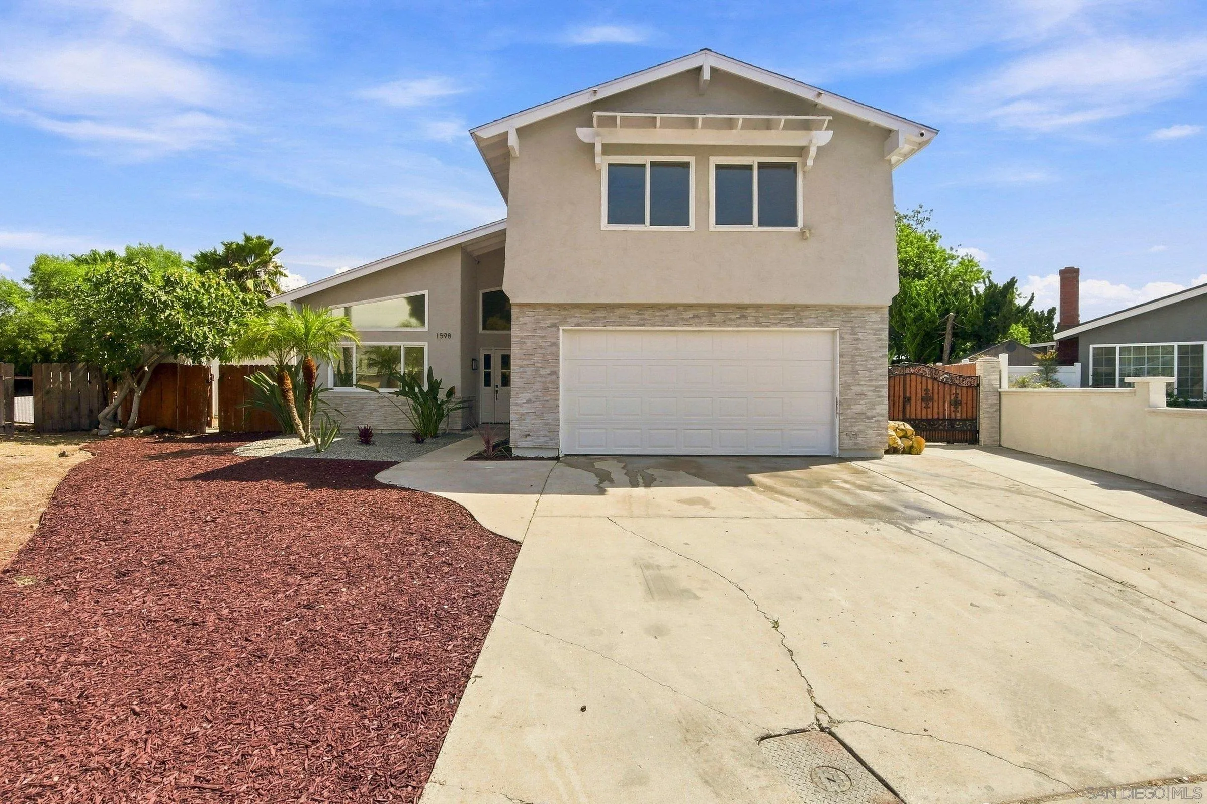 https://cdn.realtyfeed.com/cdn/127/260019751/d6c3d02824f745e3b13a0f4ff2e03fd5.webp