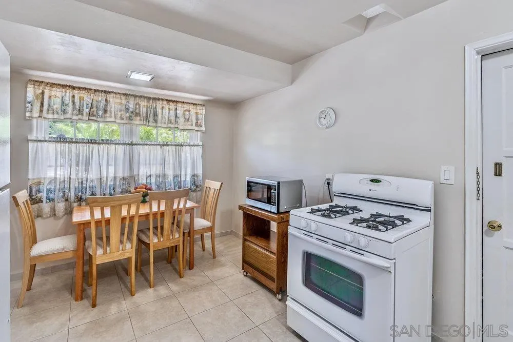 6343 Jeff St, San Diego, CA 92115 - Photo 4 of 24, San Diego, CA
