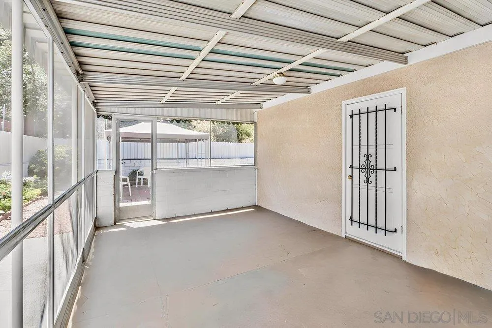 https://cdn.realtyfeed.com/cdn/127/260019756/42f8f449f592dc0685792553afd625ad.webp